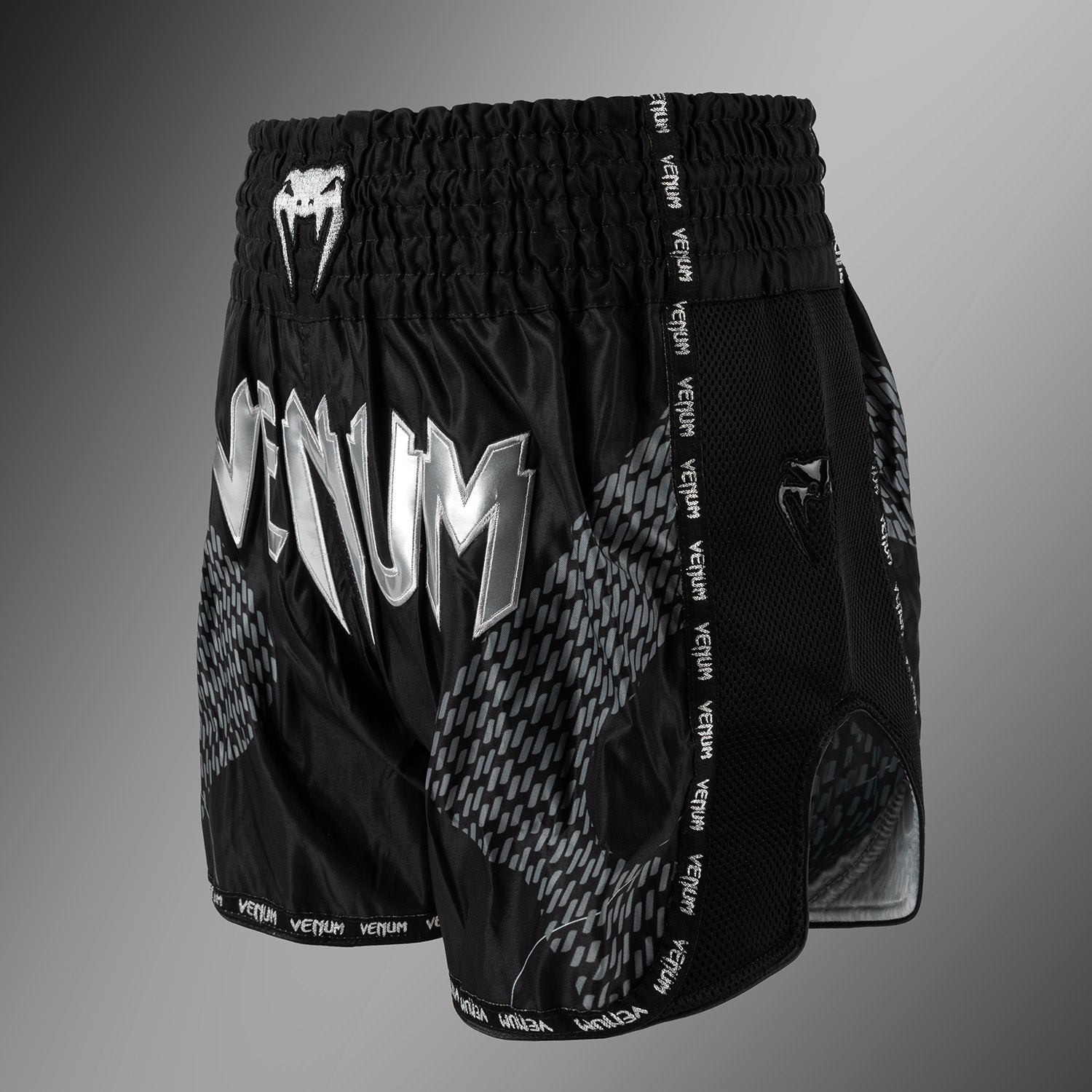 Short de Muay Thai Venum Nexus – Noir/Argent - product-type_Shorts de Muay Thai