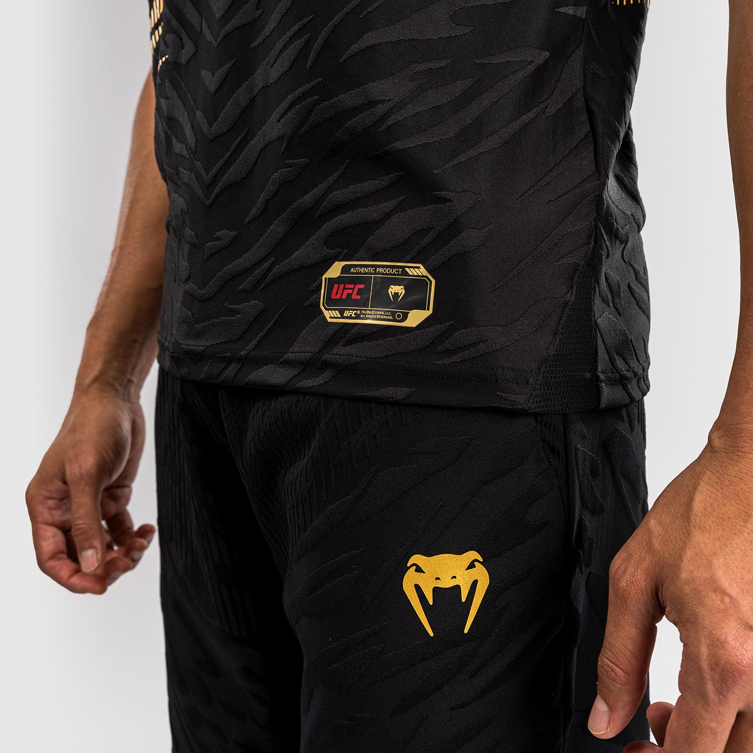 T-shirt Dry-Tech UFC Fusion by Venum Personnalisé Authentic Fight Night - Champion - product-type_T-Shirts Dry Tech