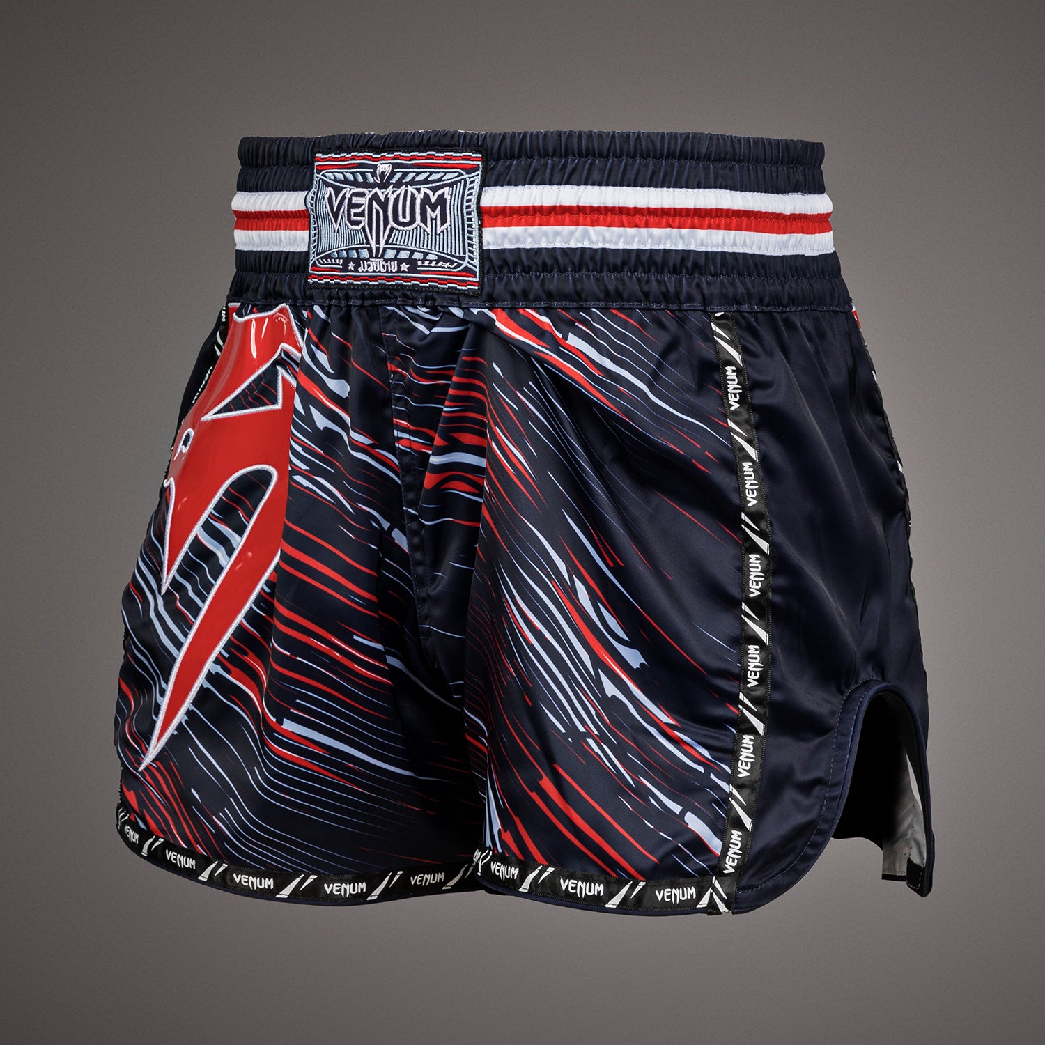 Short Venum Giant Muay Thai - Rouge - product-type_Shorts de Muay Thai