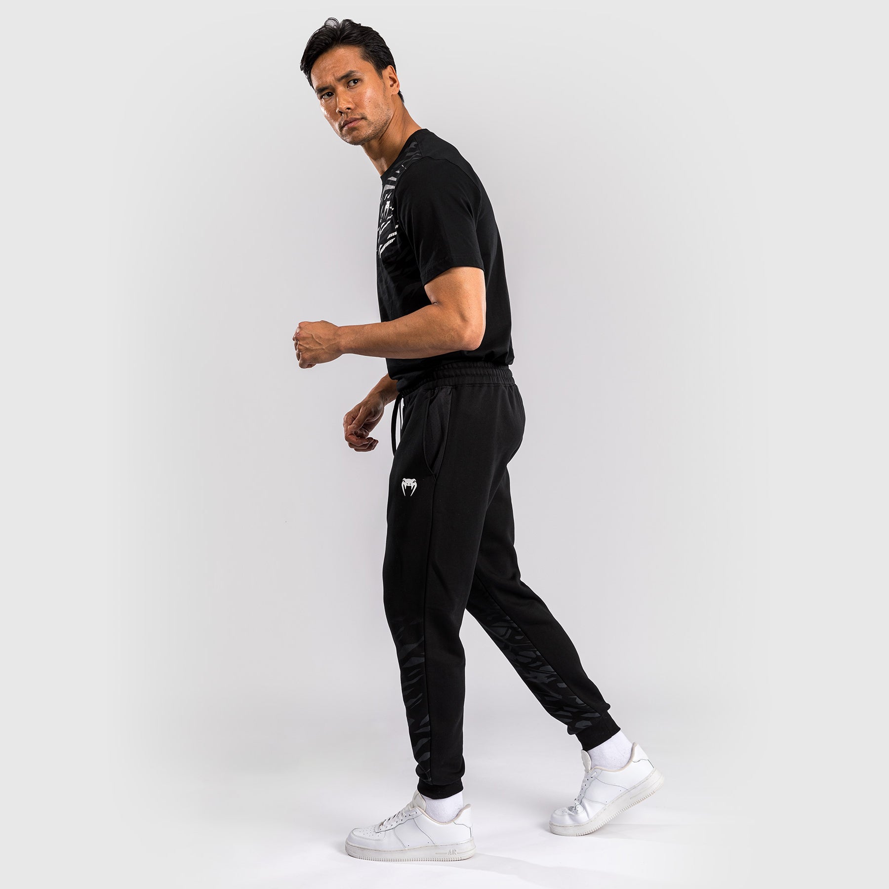 Pantalon pour Hommes UFC Fusion by Venum Replica - Noir - product-type_Pantalons de jogging