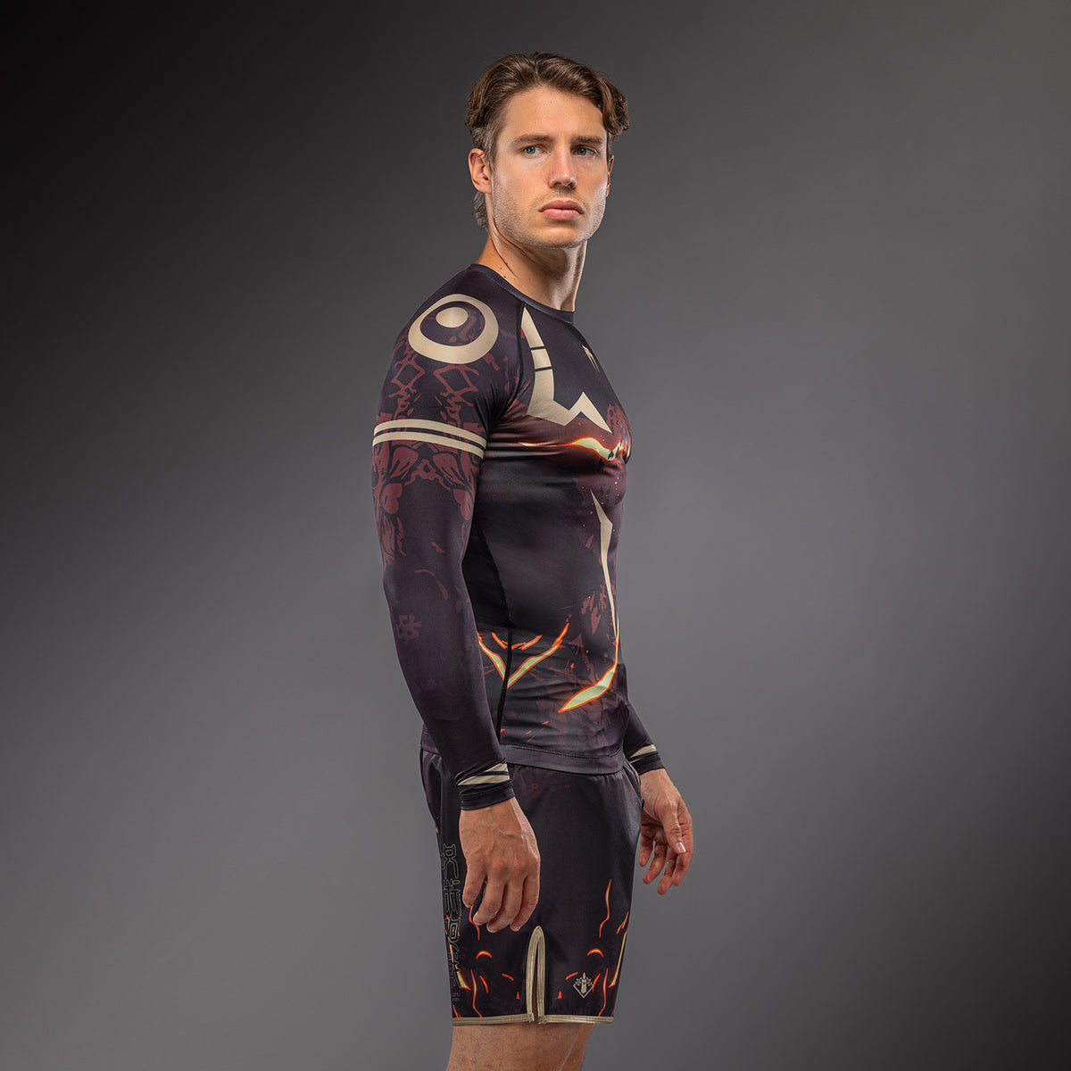 Rashguard à Manches Longues Sukuna Jujutsu Kaisen x Venum – Noir/Beige