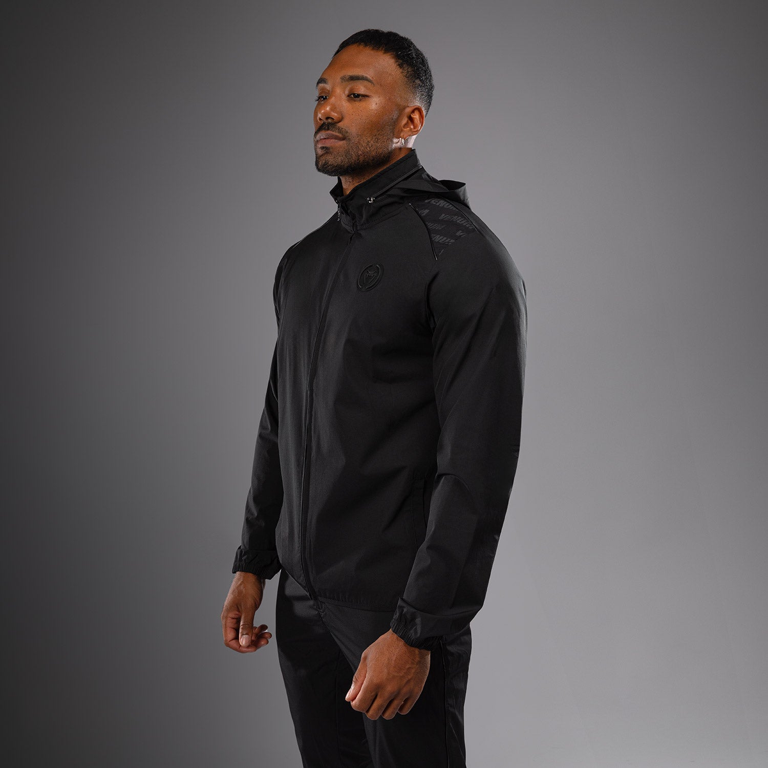 Vestes de survêtement Venum Cargo Light Aero - Noir - product-type_Vestes