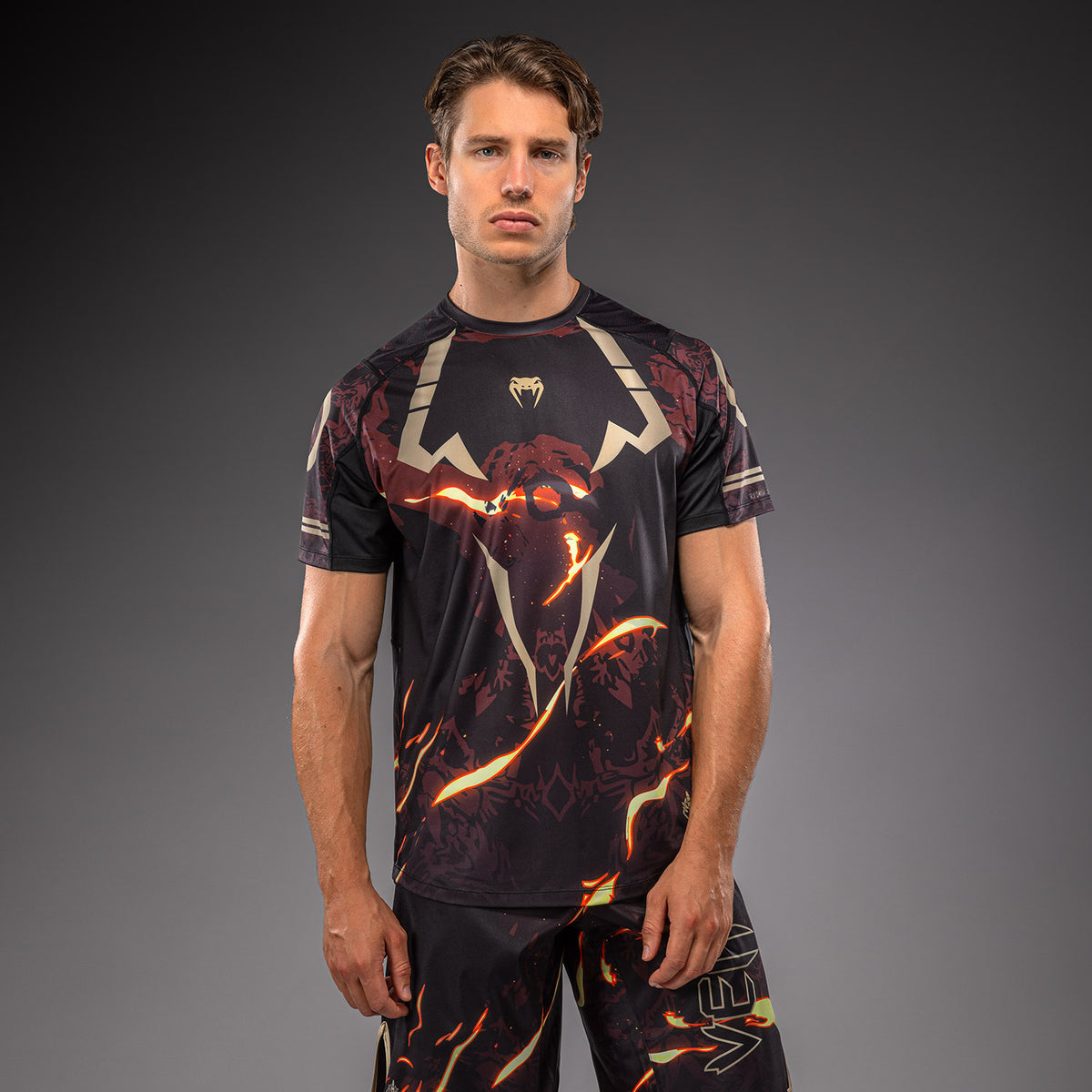 T-shirt Dry Tech Sukuna Jujutsu Kaisen x Venum – Noir/Beige