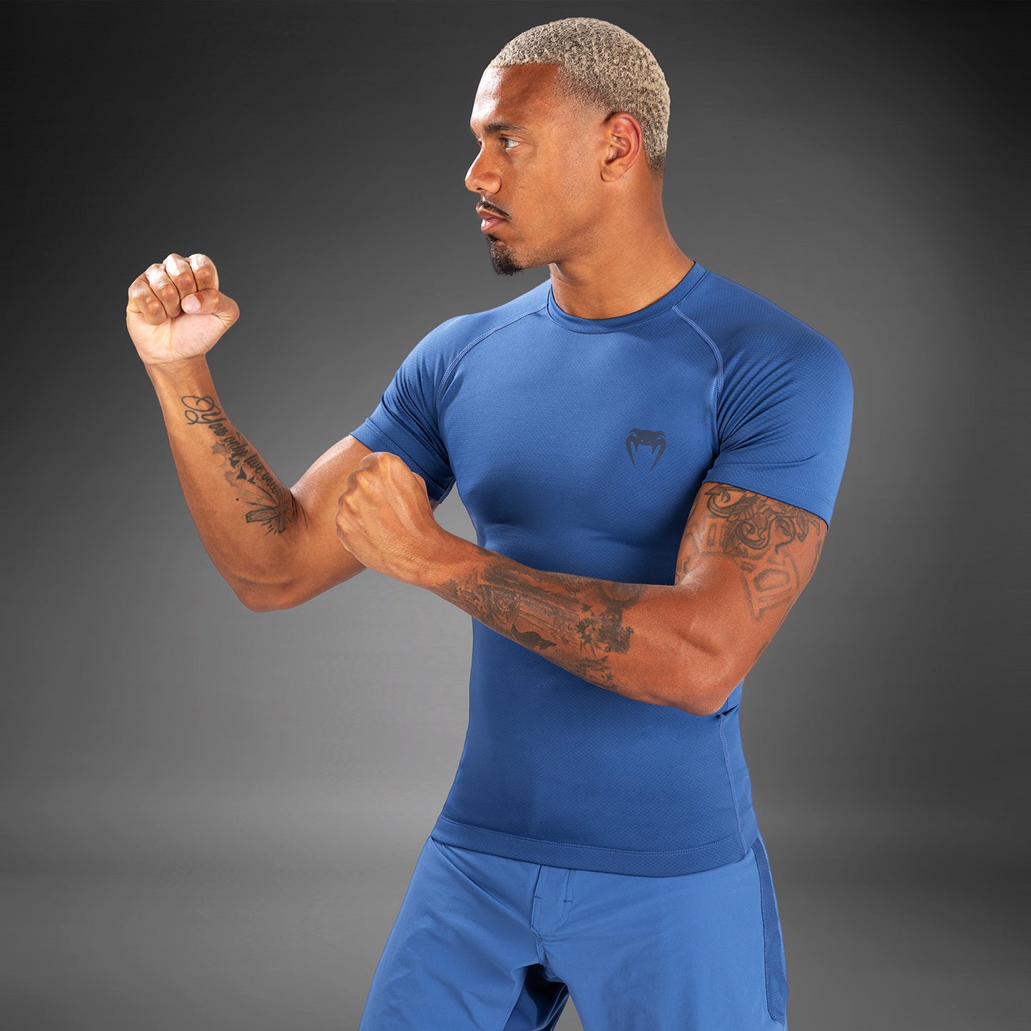 Rashguard à manches courtes pour hommes Venum Contender - Bleu - product-type_T-Shirts de Compression
