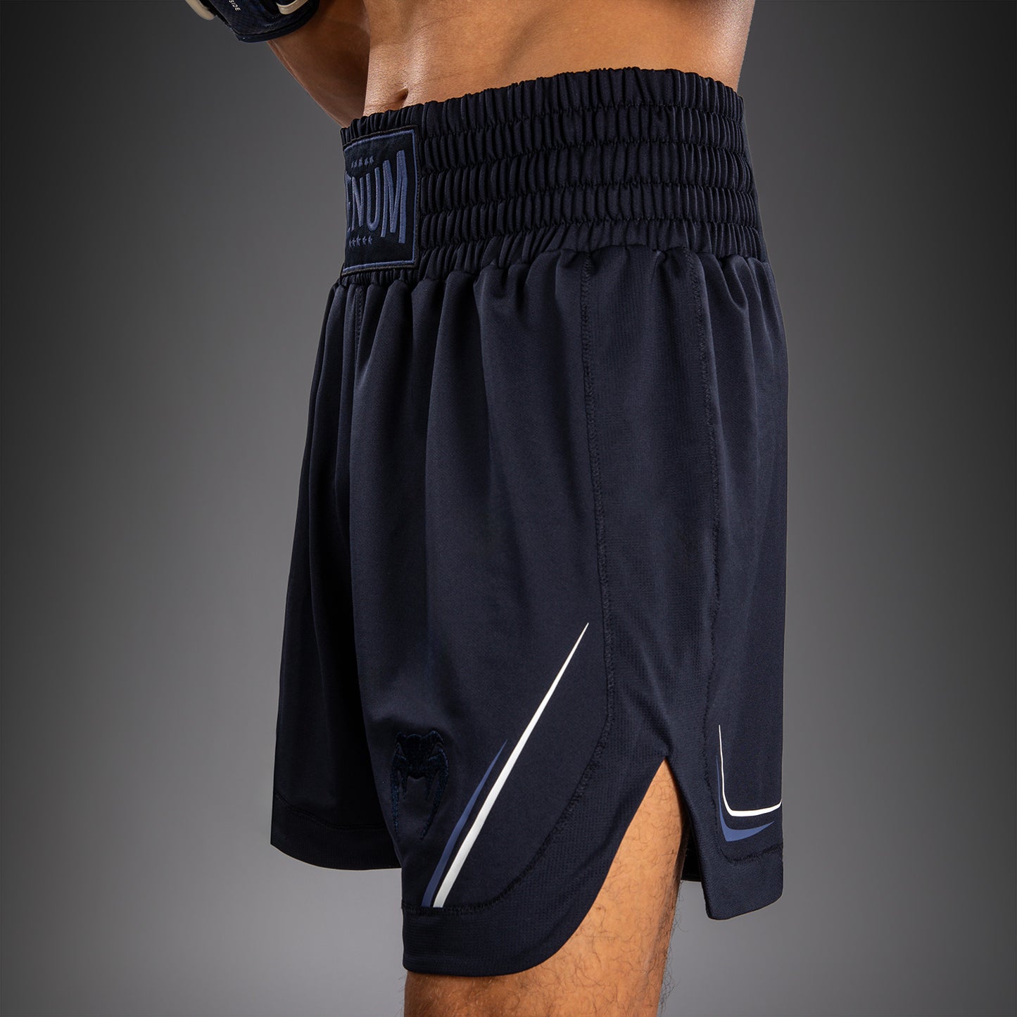 Short de Boxe Venum G-Core - Bleu Marine/Blanc