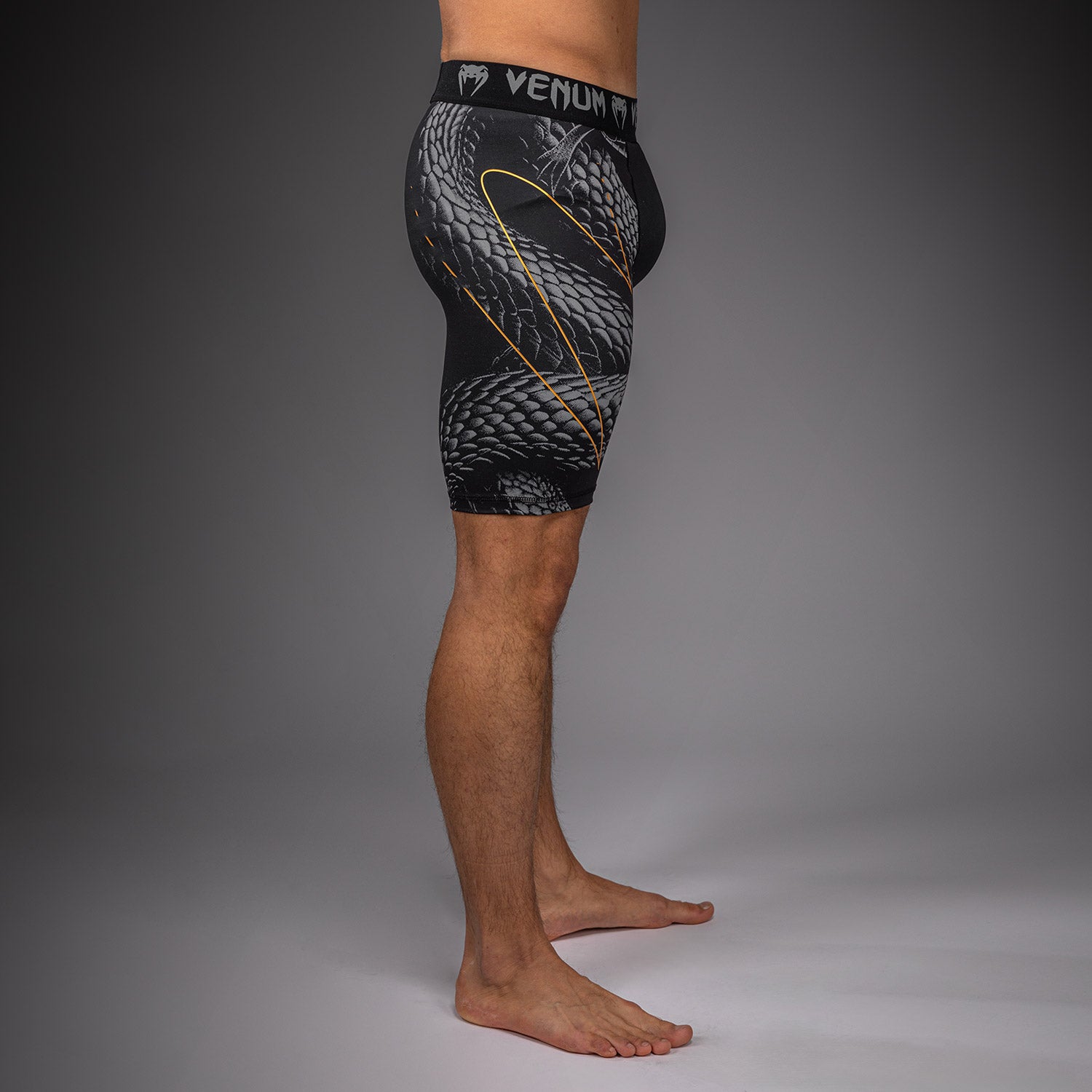Short de Compression Venum Matupa - Noir/Gris/Or - product-type_Shorts de compression