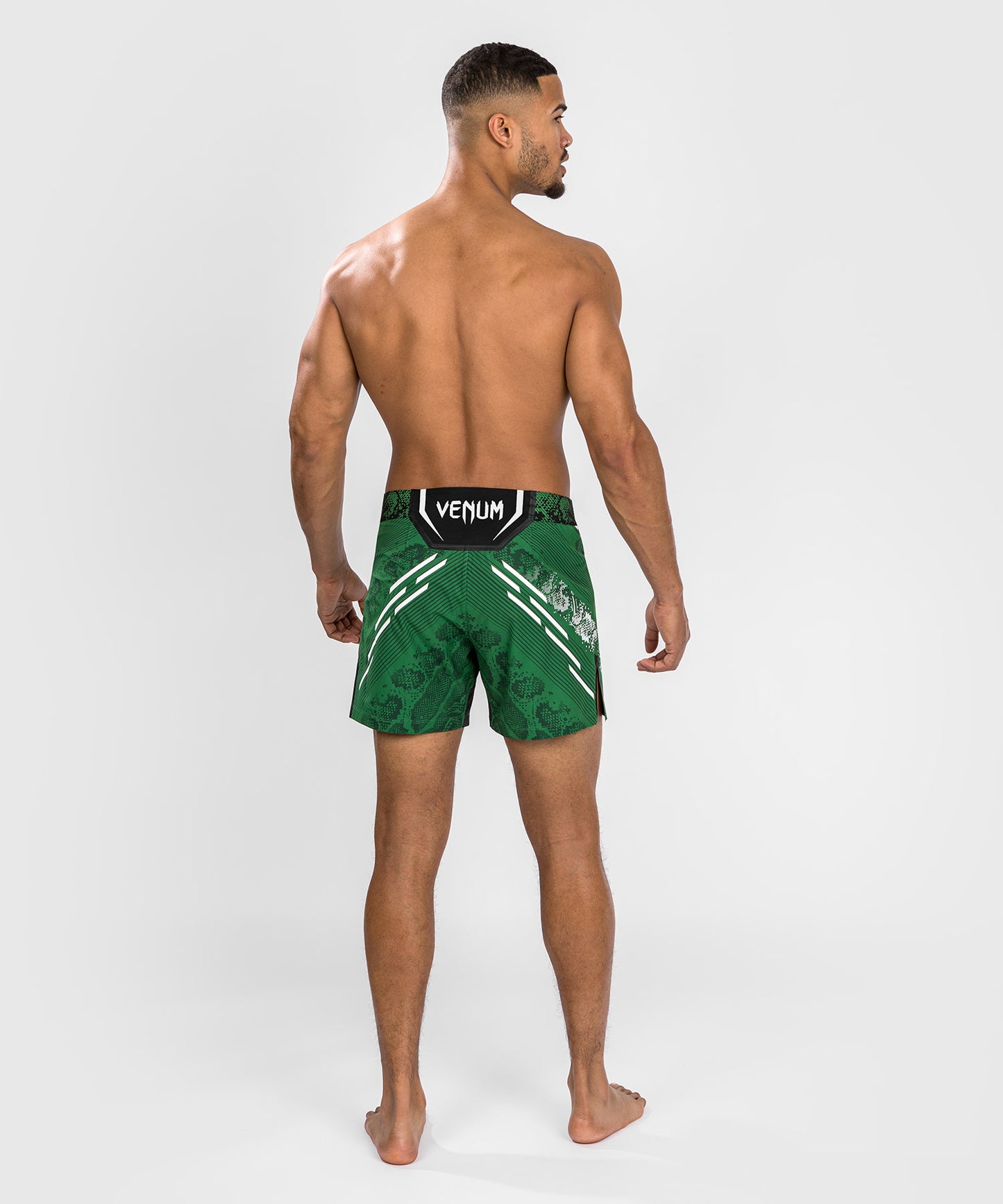 Short de combat personnalisé Coupe courte pour Hommes UFC Adrenaline by Venum Authentic Fight Night – Vert - Shorts de MMA