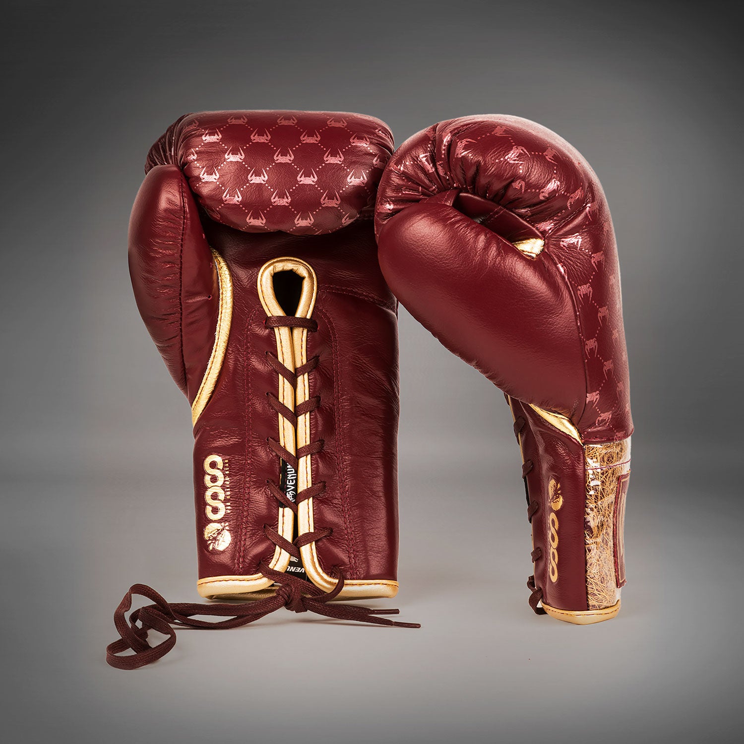 Gants de Boxe Pro avec Lacets Venum Coco Monogram - Rouge Grenat - product-type_Gants de boxe