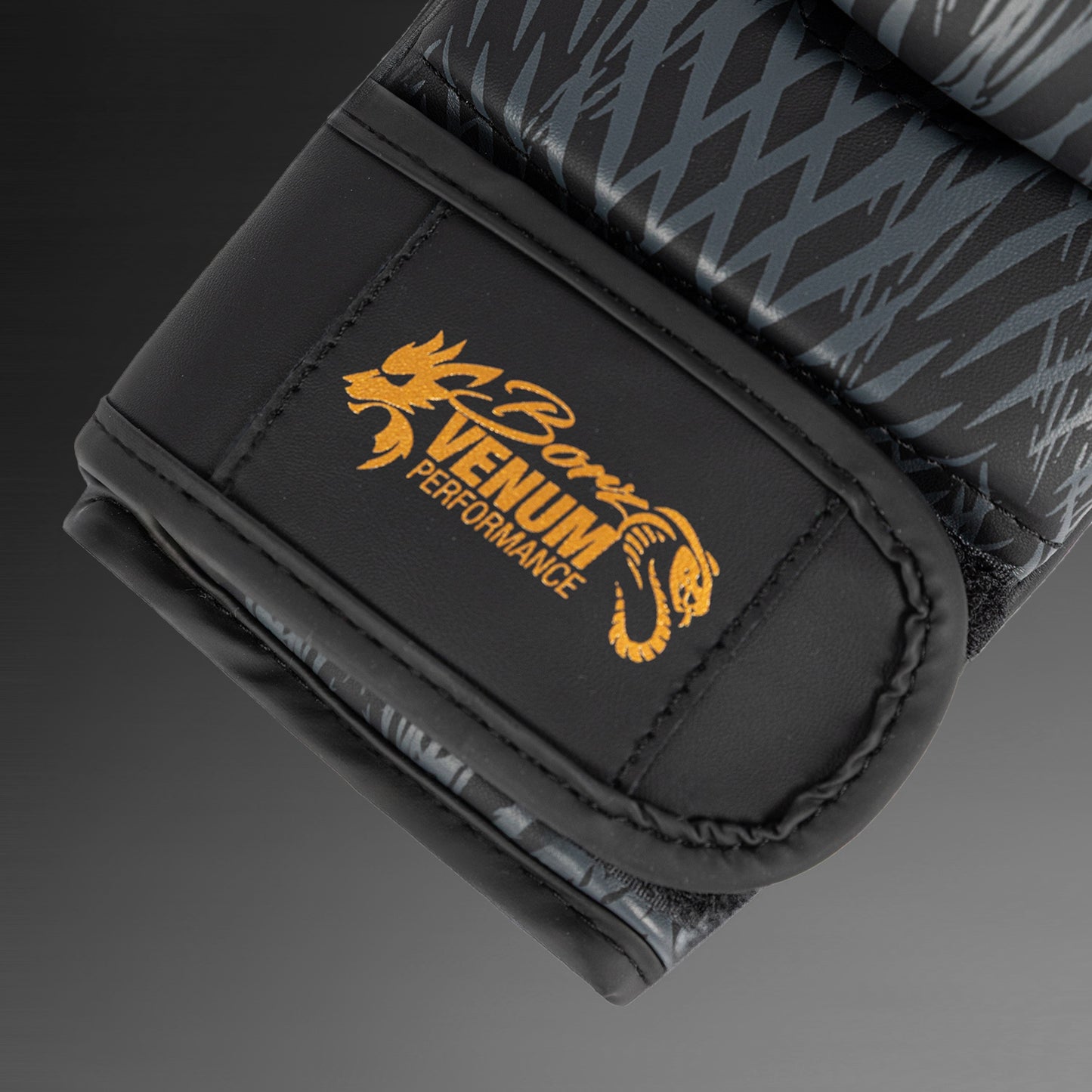 Gants de Sparring Venum x Chimaev - Noir/Or