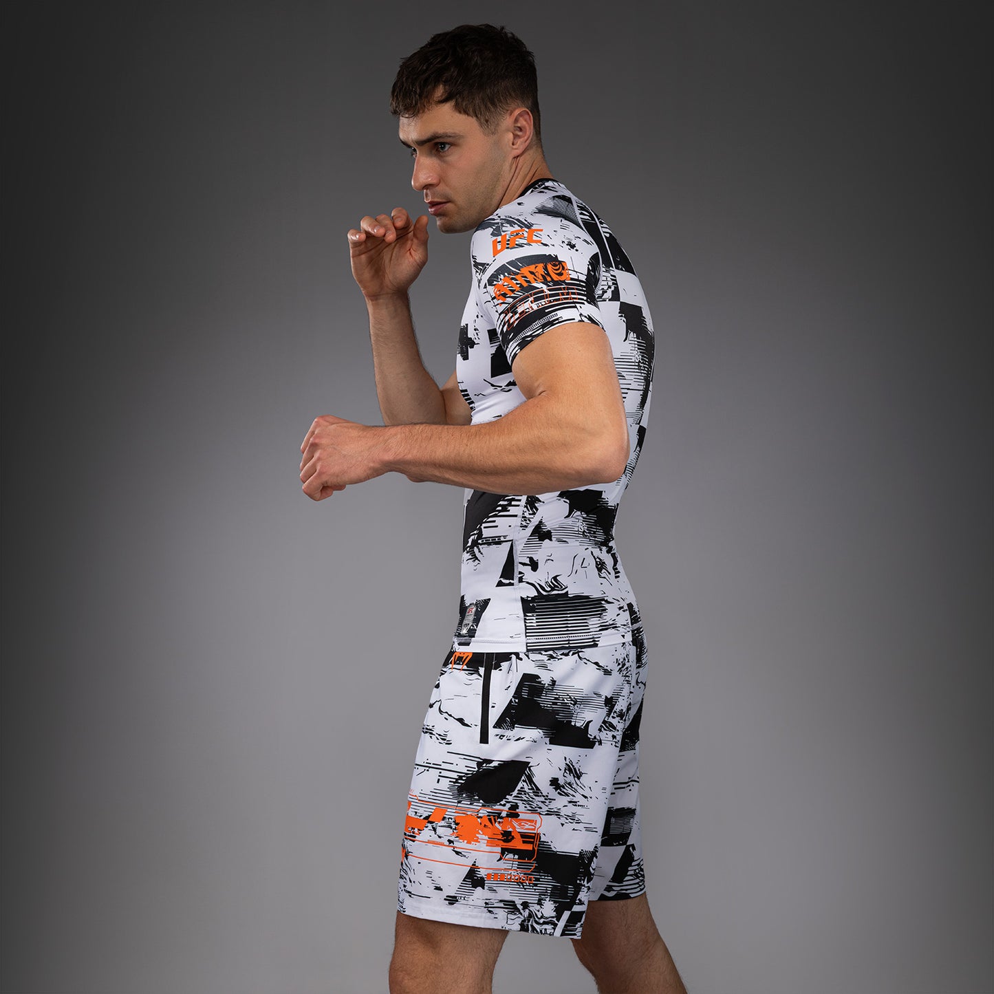 Rashguard manches courtes Performance Homme UFC Zenith by Venum Authentic Fight Week - Blanc - product-type_T-Shirts de Compression