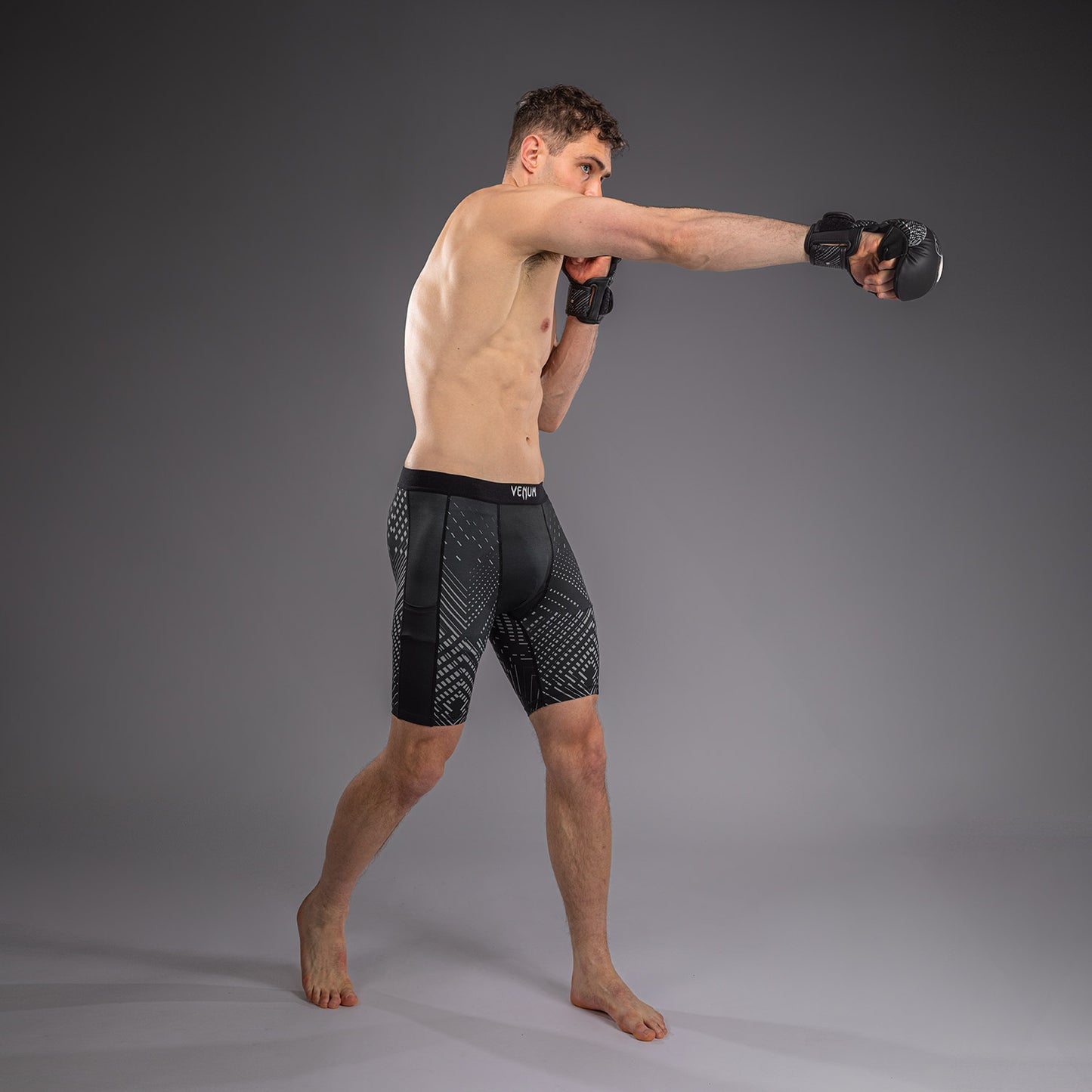 Short de Compression Venum Midnight Fury – Noir/Gris/Argent