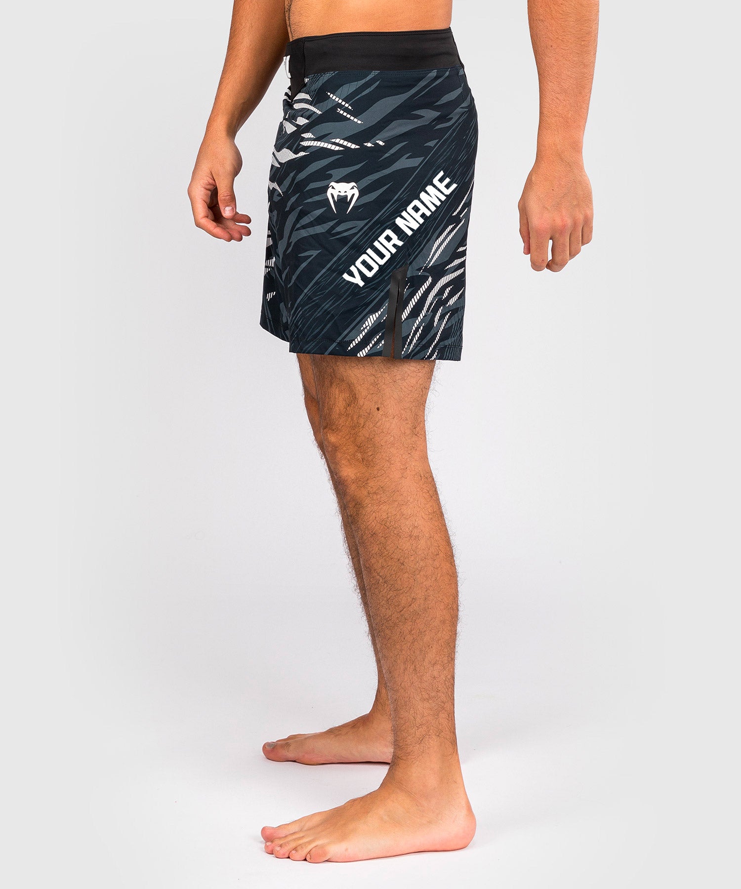 Shorts de Combat pour Hommes UFC Fusion by Venum Personnalisé Authentic Fight Night - Coupe Courte - Noir - product-type_Shorts de MMA