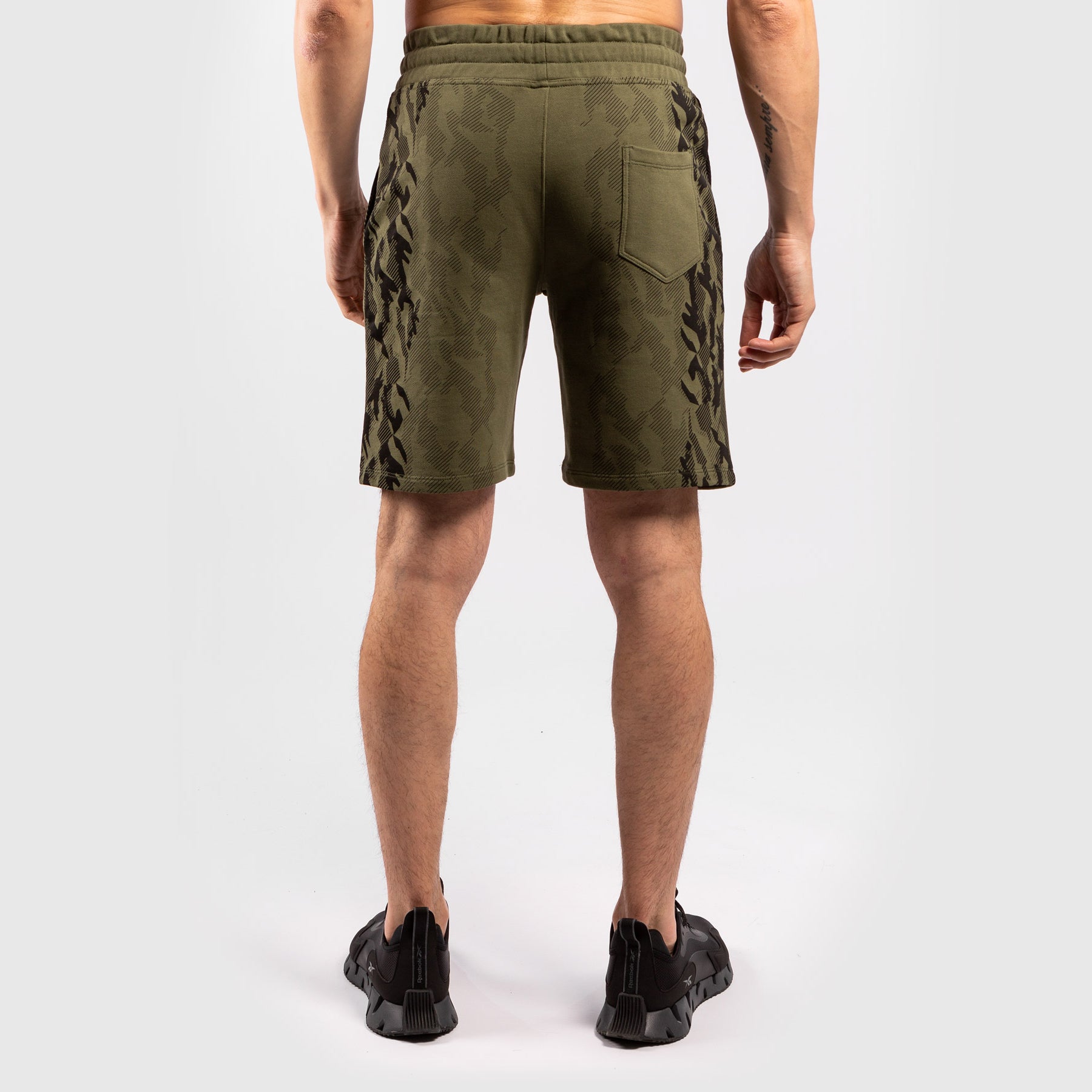 Short de Sport en Coton Homme UFC Venum Authentic Fight Week - Kaki - product-type_Shorts en Coton