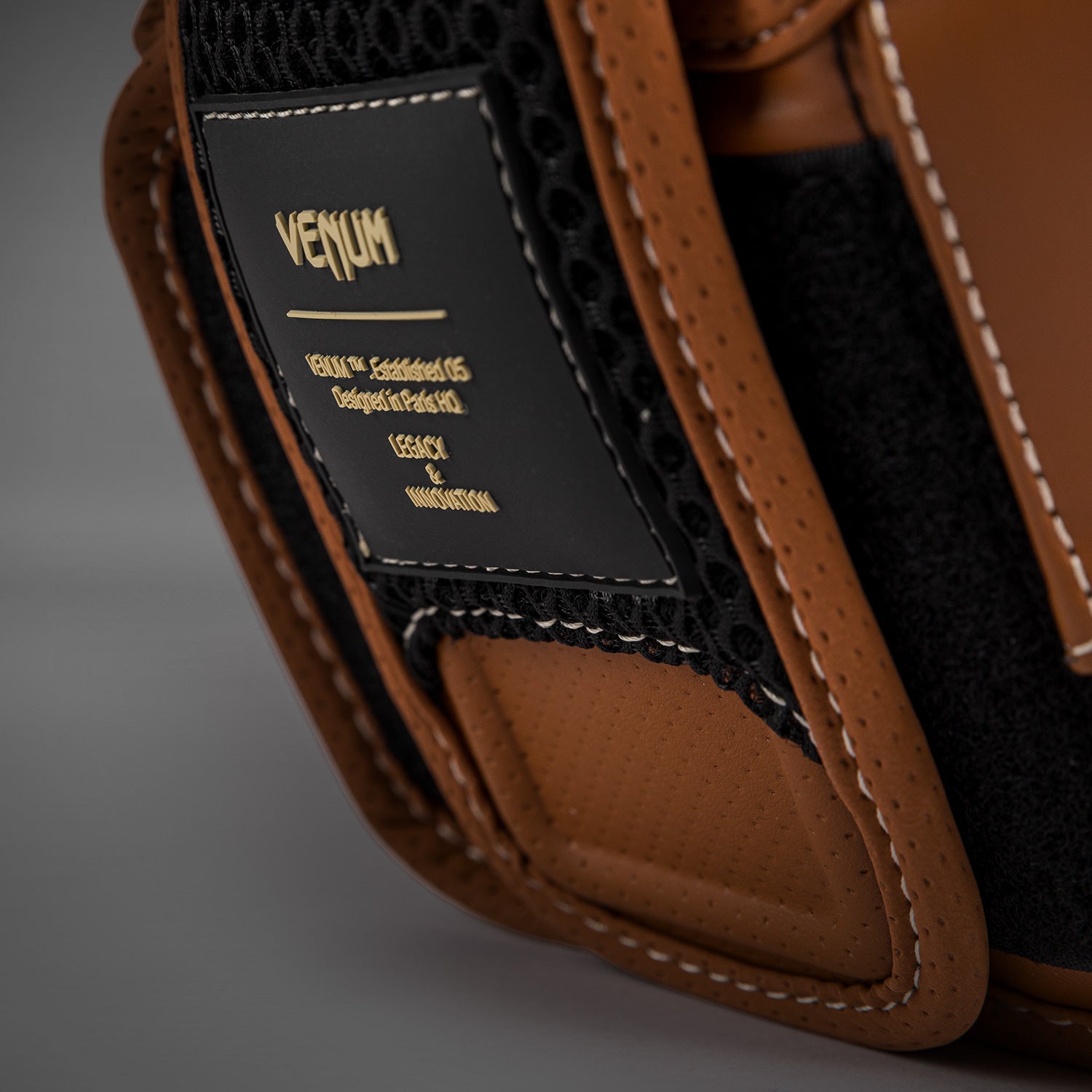 Casque de protection Venum Impact Evo - Havana - product-type_Casques de boxe