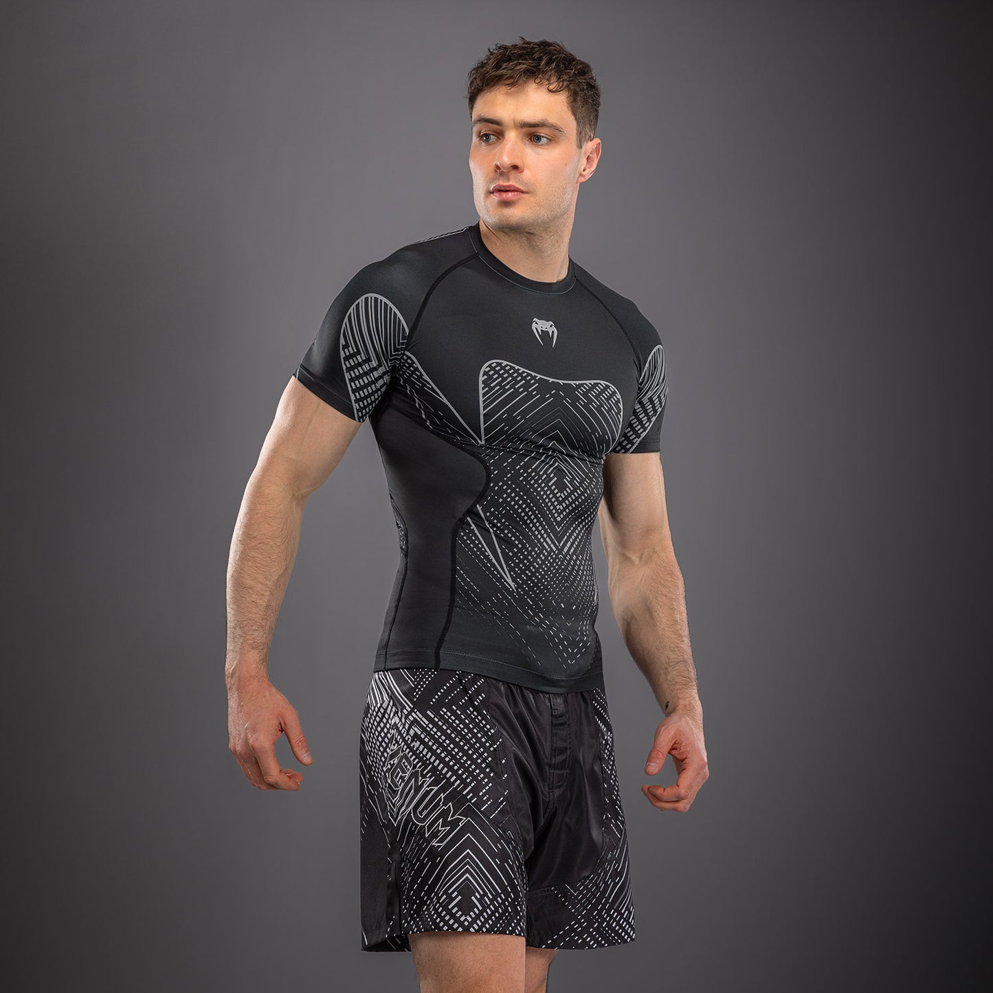 Rashguard à Manches Courtes Venum Midnight Fury – Noir/Gris/Argent - product-type_T-Shirts de Compression
