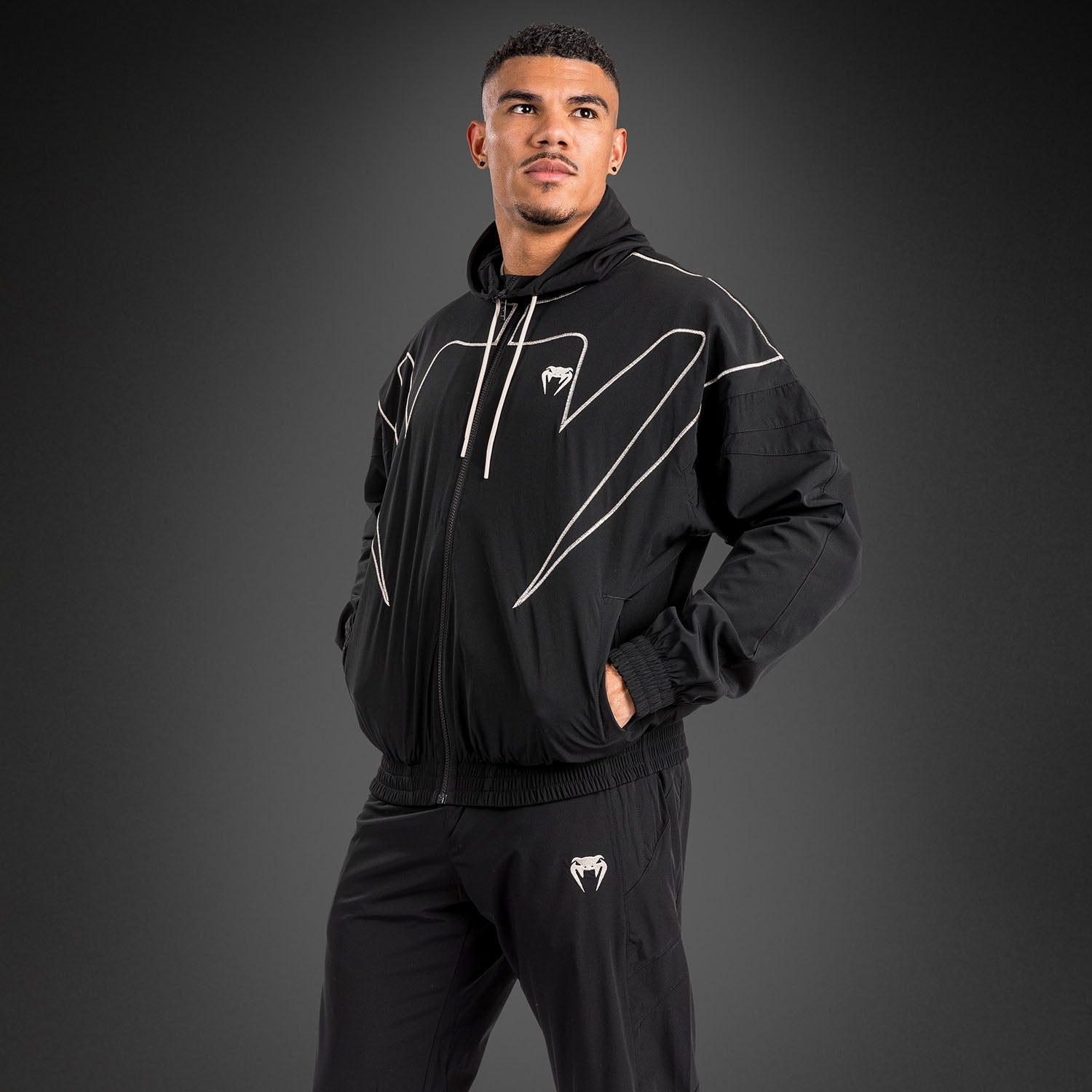 Veste de survêtement Venum Attack 90 - Noir/Blanc - product-type_Vestes