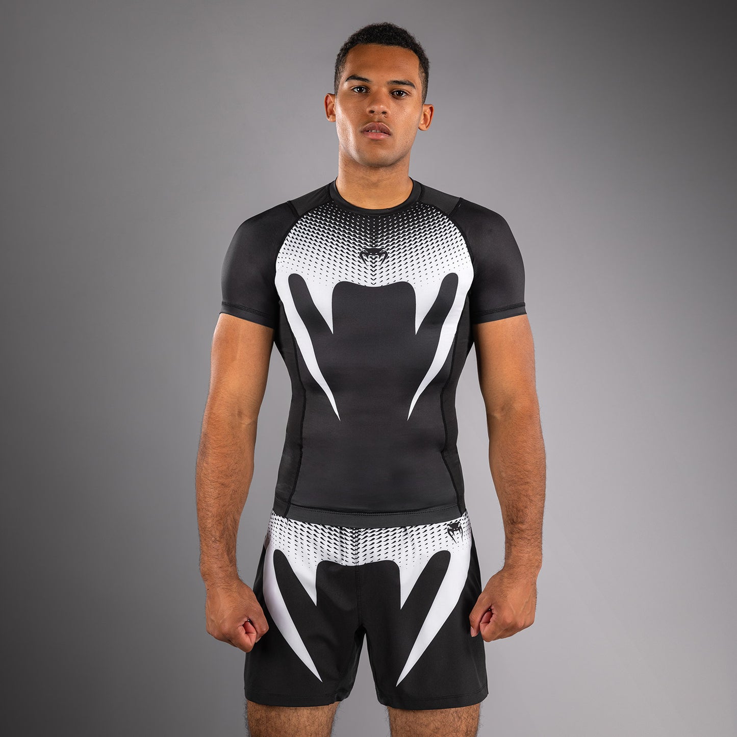 Rashguard Venum No Gi - Noir/Blanc