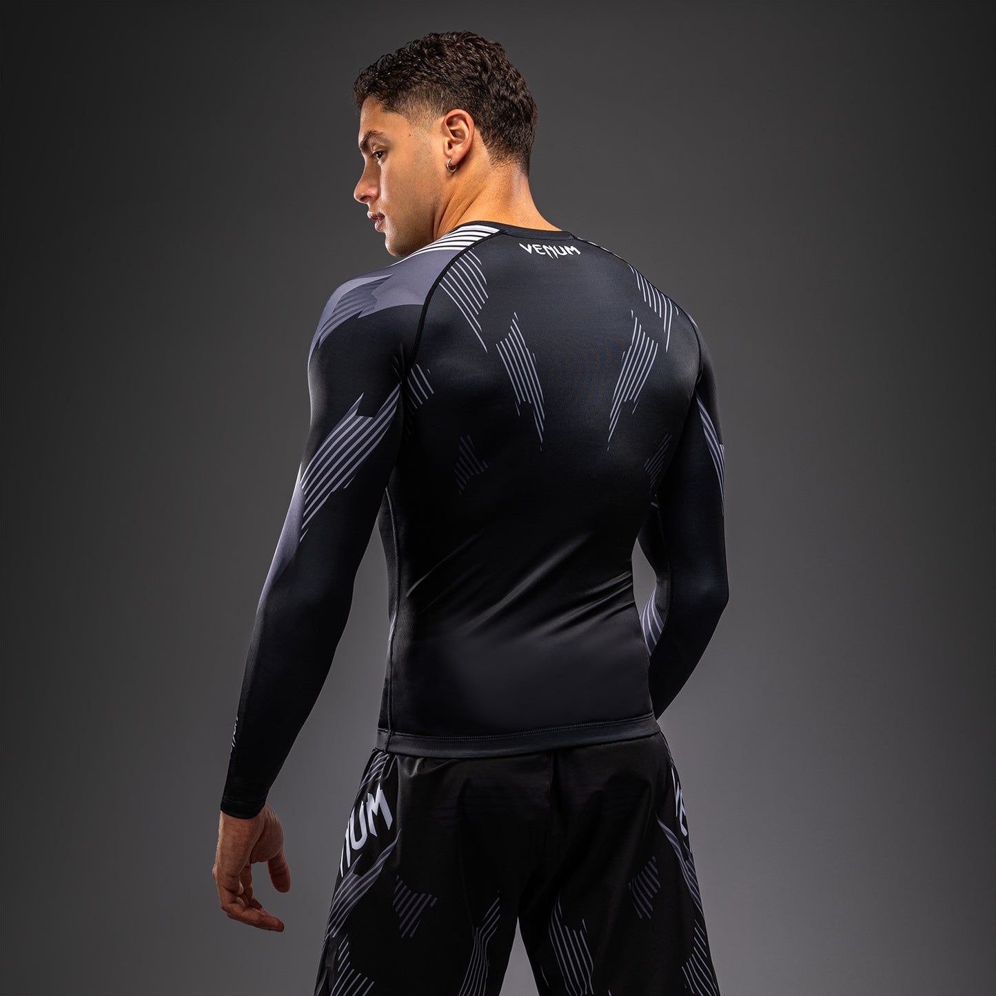 Rashguard à Manches Longues Venum No-Gi 6.0 - Noir/Blanc