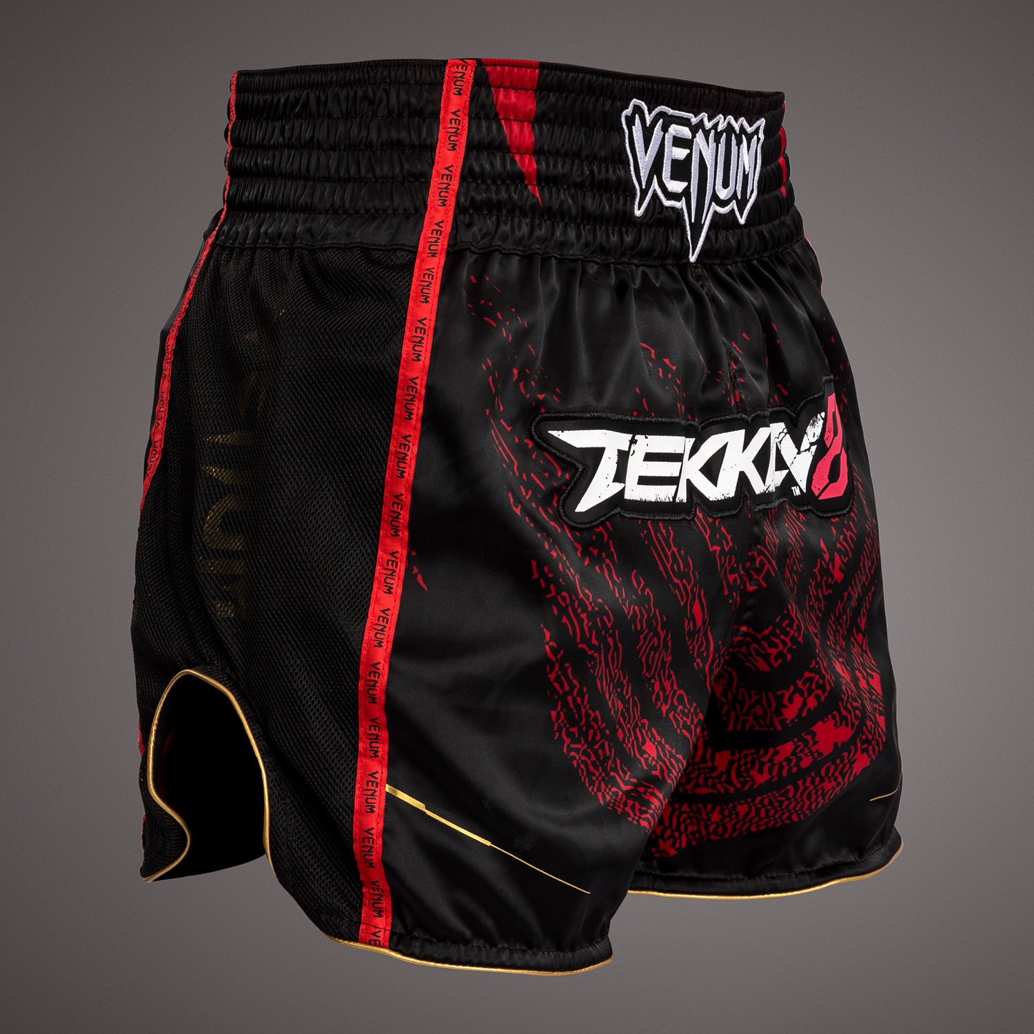 Short de Muay Thai Venum x TEKKEN 8 - Marshall Law - Noir/Rouge/Or - product-type_Shorts de Muay Thai