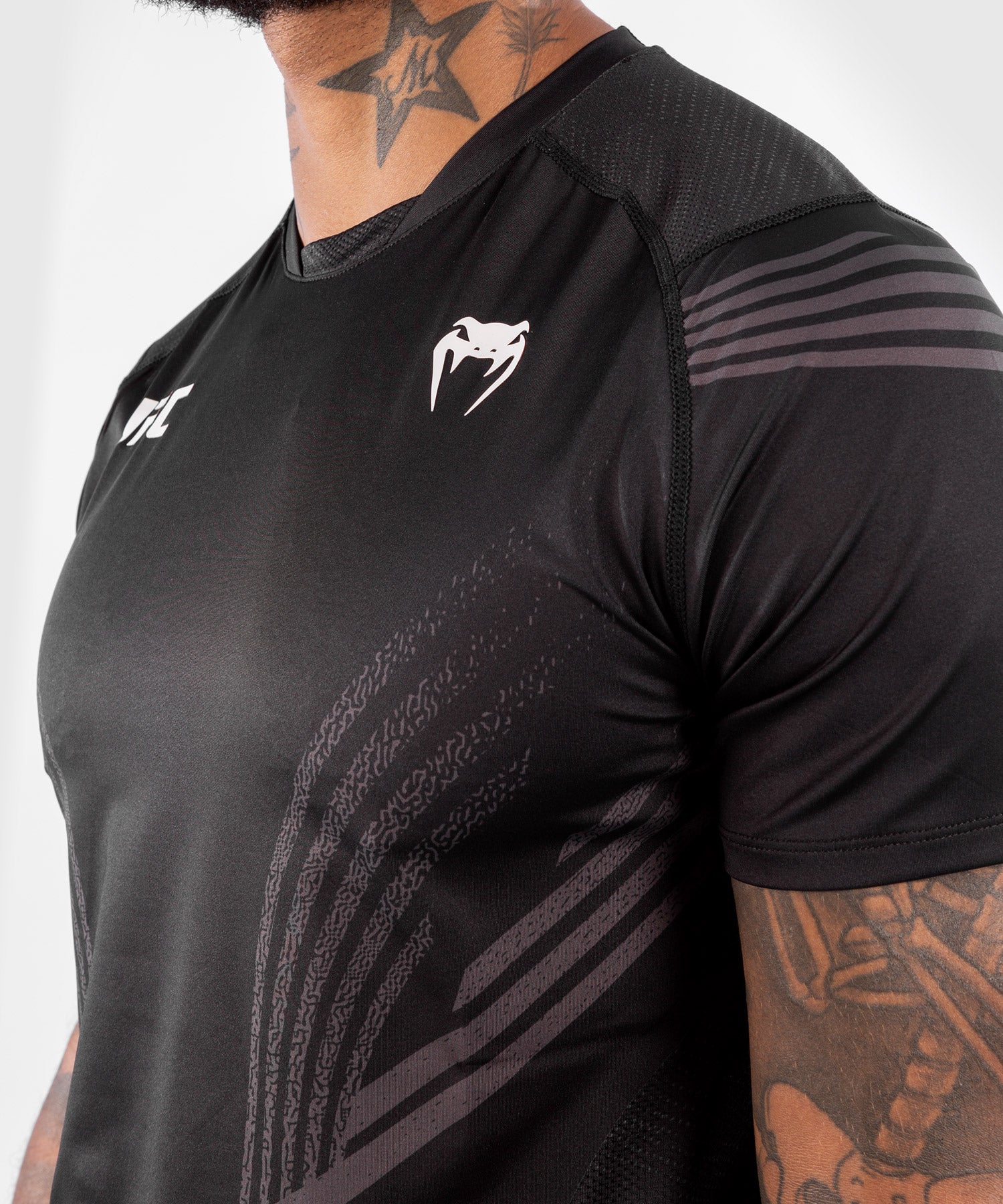 T-shirt Technique Homme Personnalisé UFC Venum Authentic Fight Night - Noir - product-type_T-Shirts Dry Tech
