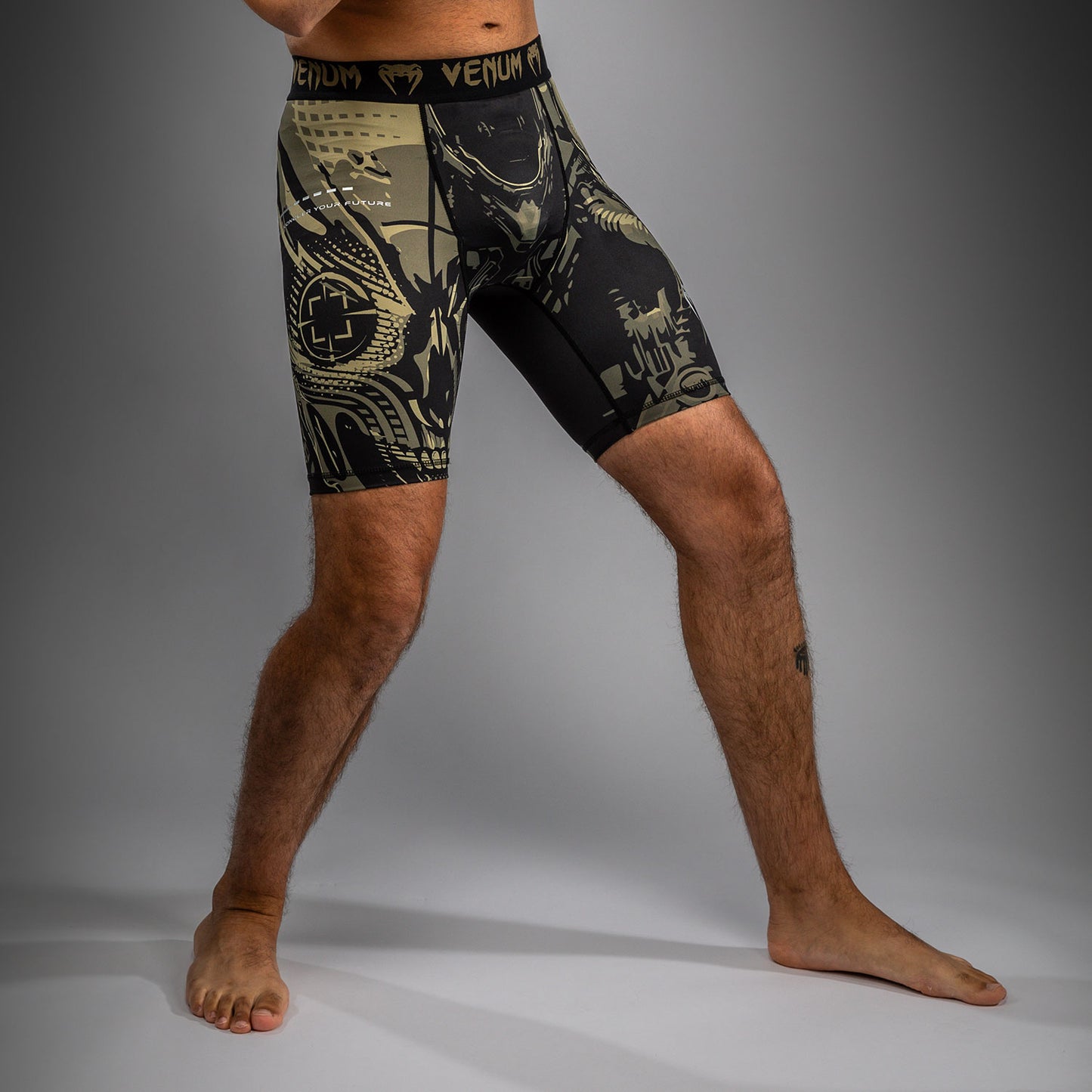 Short de compression Venum Invader - Noir/Sable - product-type_Shorts de compression