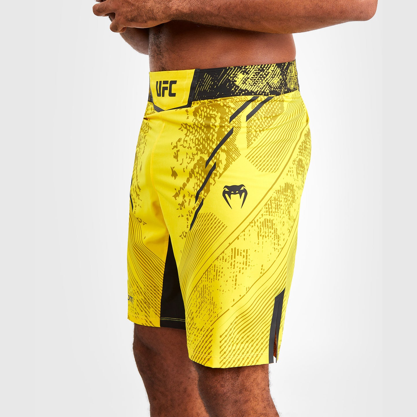 Short de combat Coupe longue pour Hommes UFC Adrenaline by Venum Authentic Fight Night - Jaune