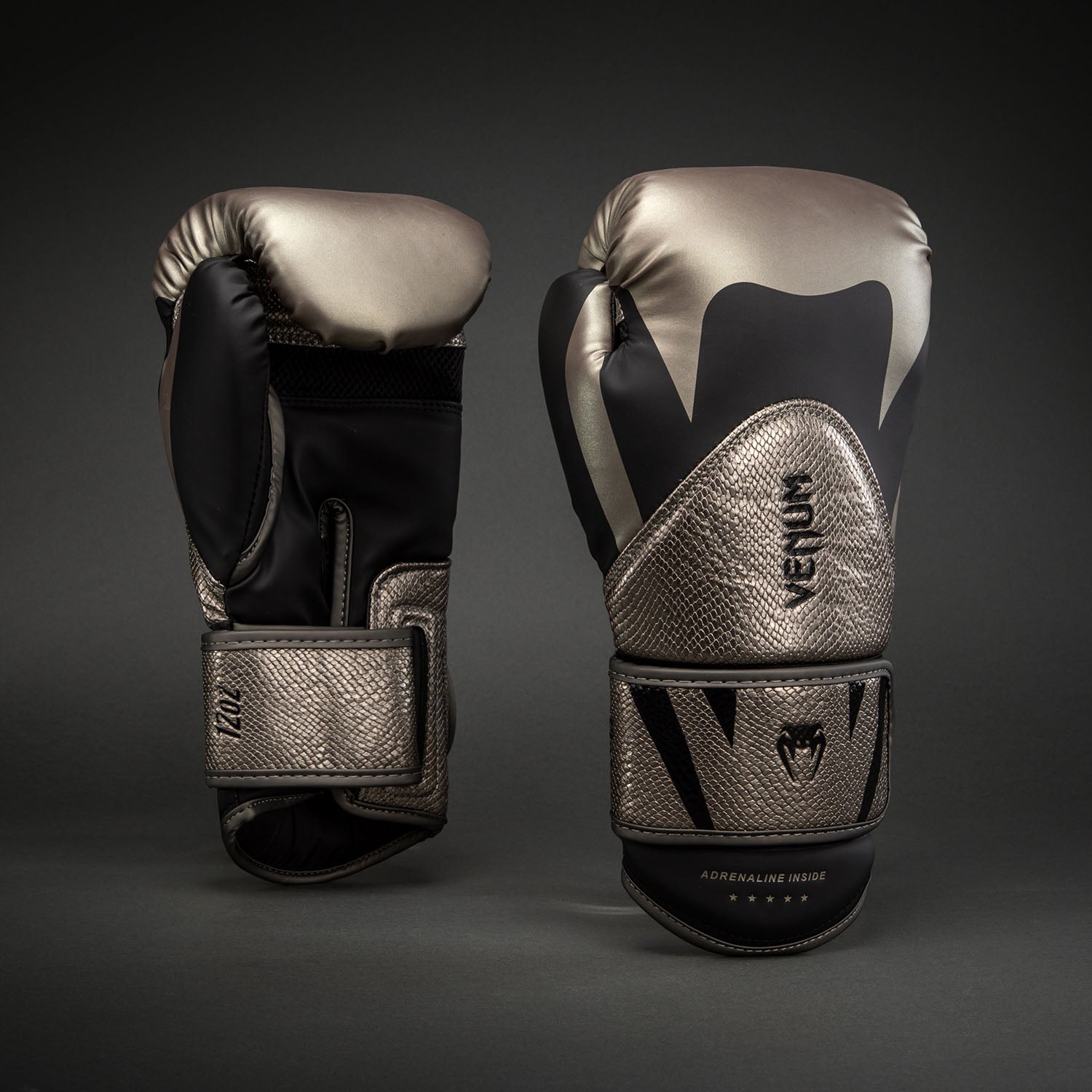 Gants de boxe Venum Challenger 4.0 Scales – Argent/Noir - product-type_Gants de boxe