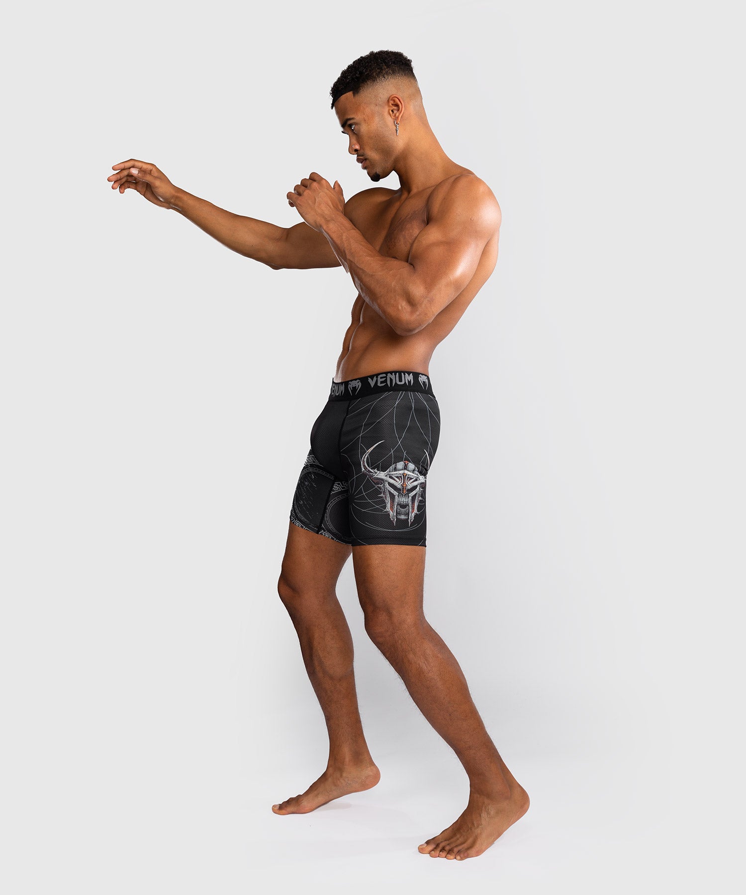 Short de compression pour Hommes Venum Gladiator 5.0 - Noir/Argent - product-type_Shorts de compression