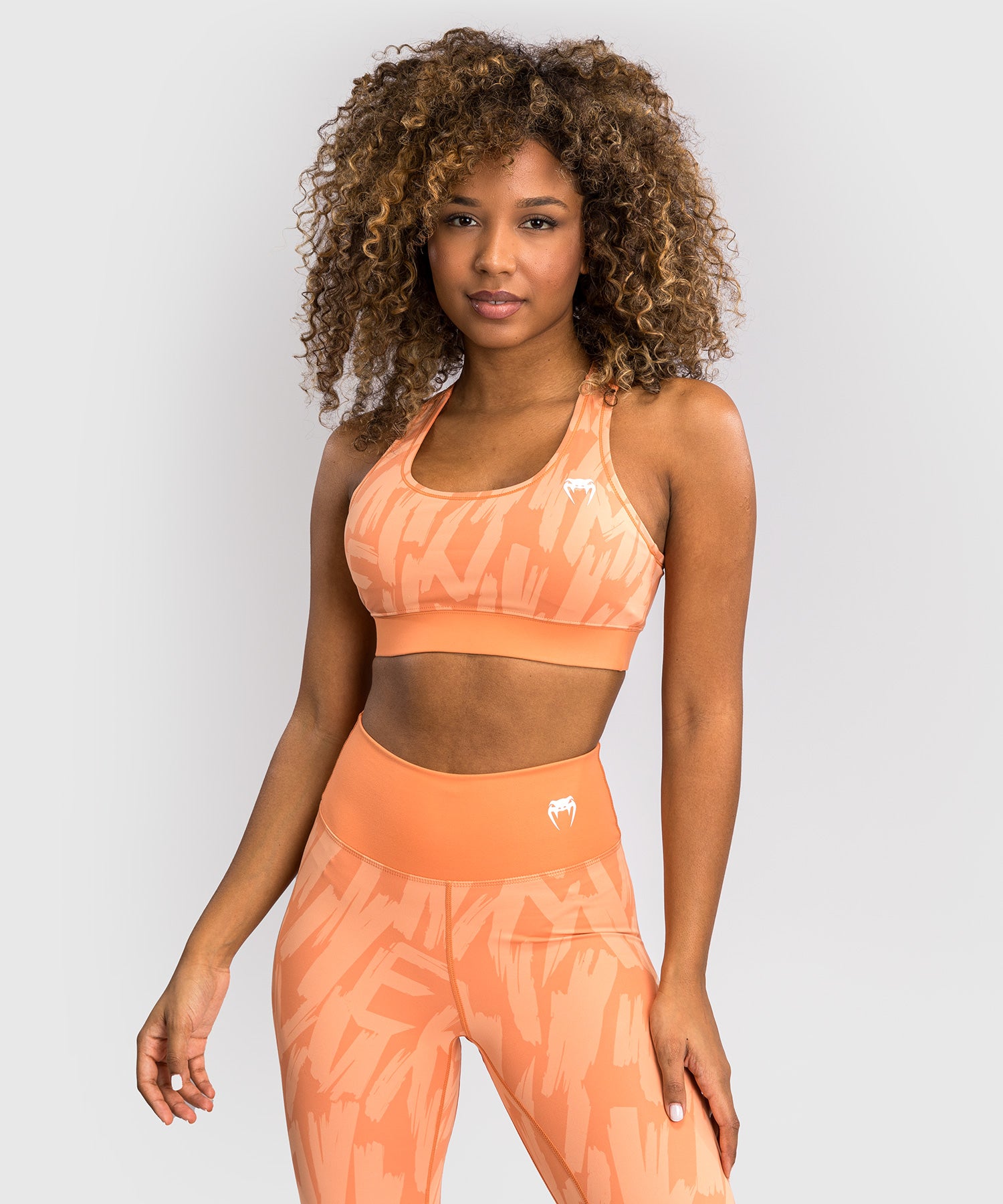 Brassière de Sport pour Femmes Venum Graffiti - Abricot Velours - product-type_Brassières de sport