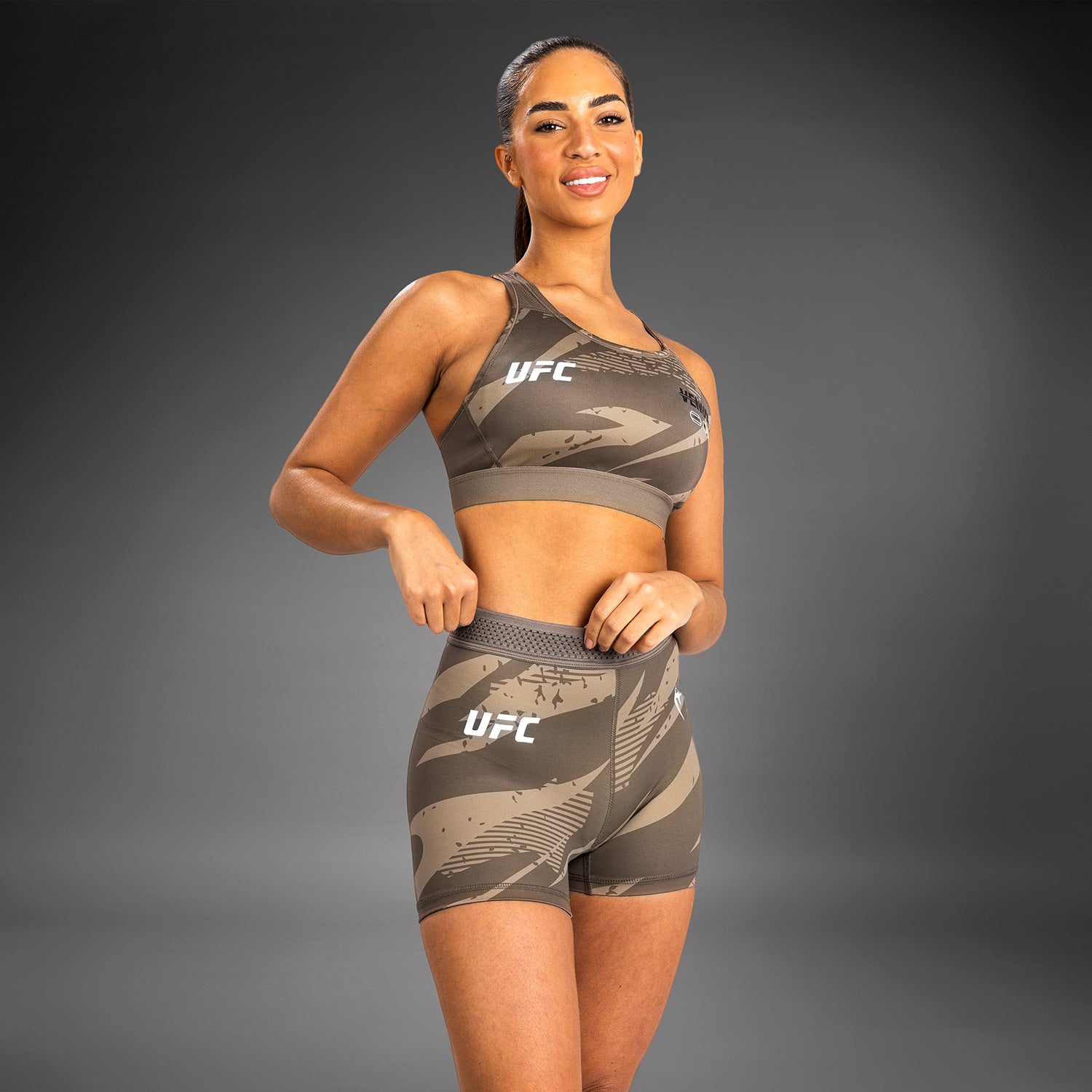 Short de compression pour Femmes UFC Adrenaline by Venum Fight Week - desert Camo - product-type_Shorts de compression