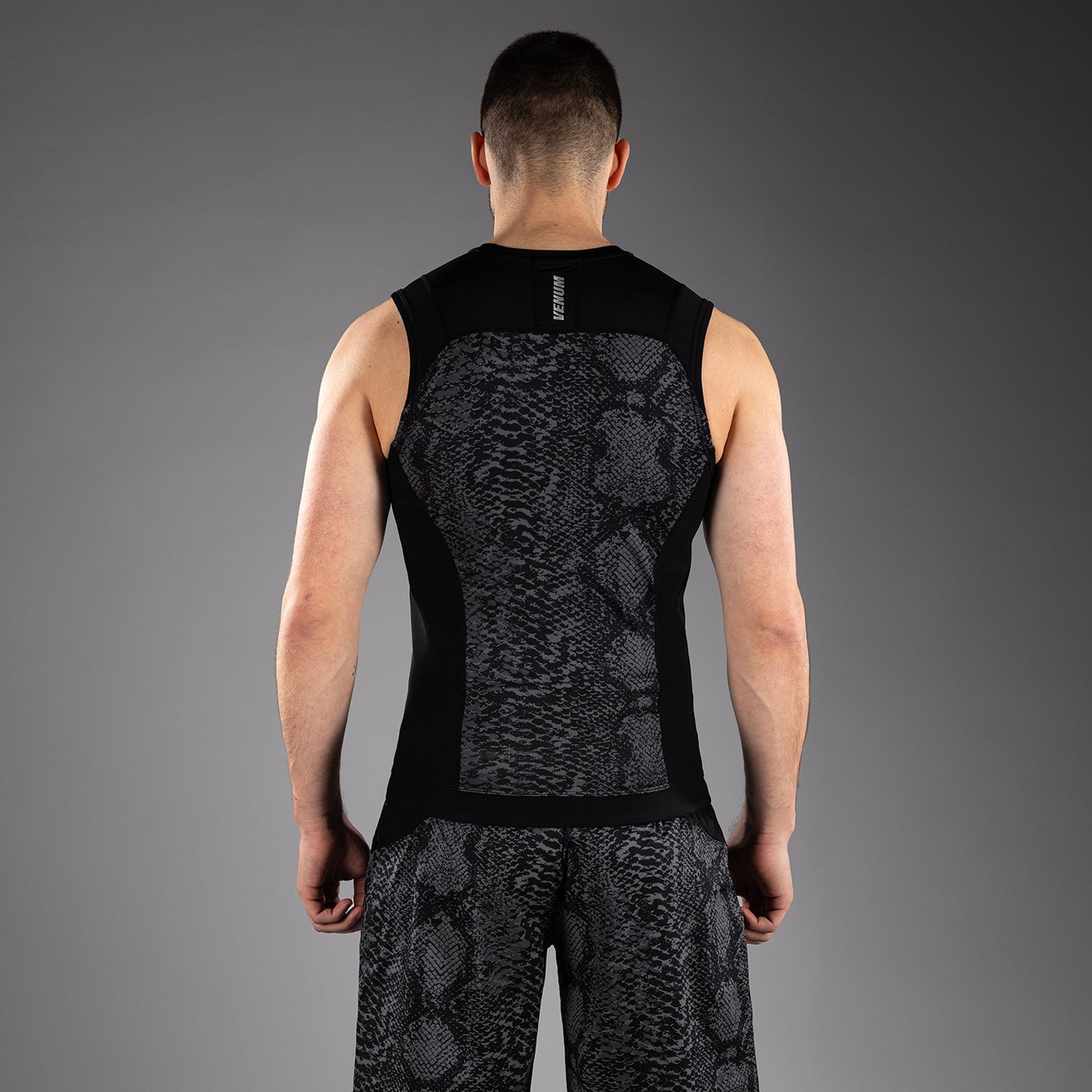 Rashguard Sans Manches Venum G-Fit Scales – Noir/Gris Charbon