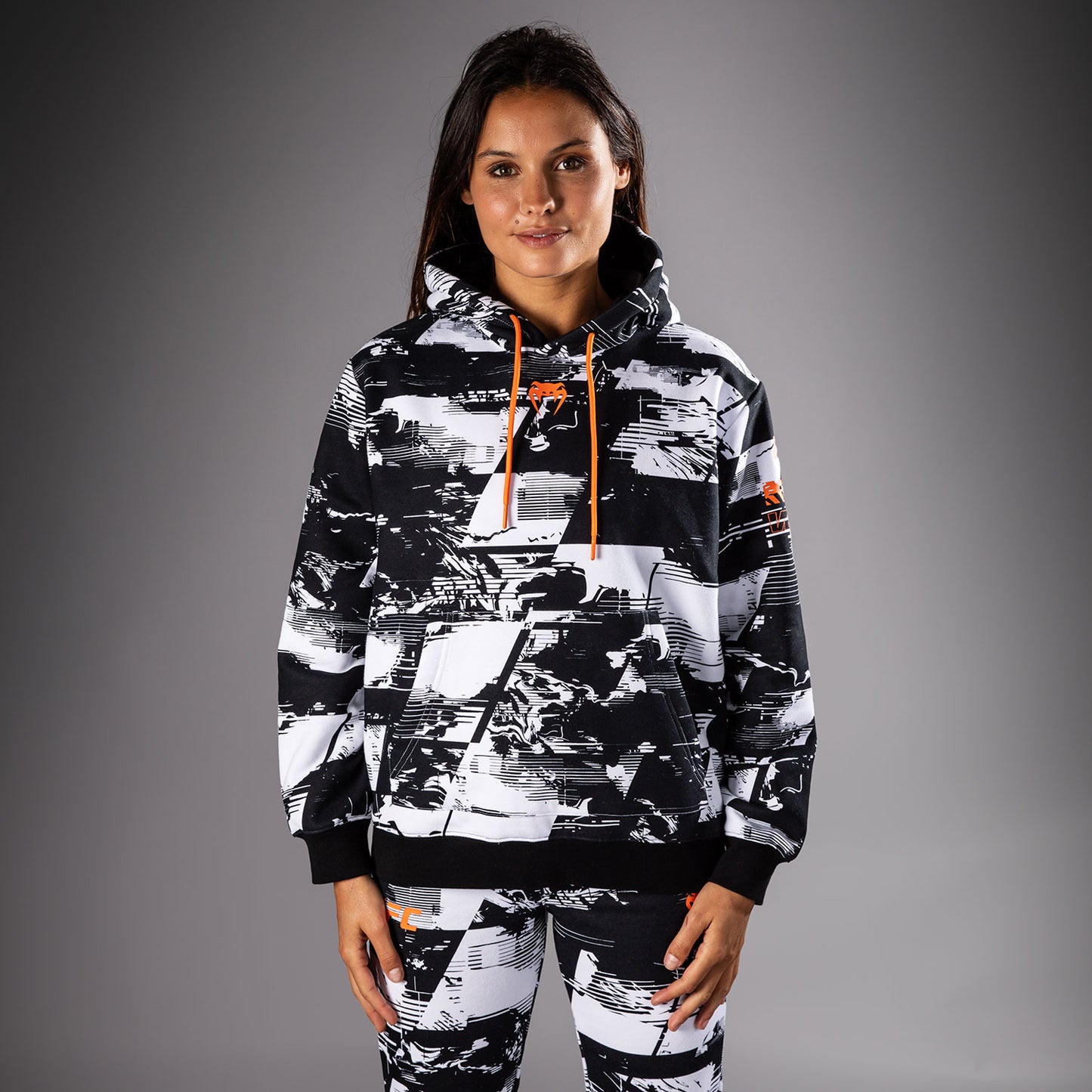 Sweat à capuche Femme UFC Zenith by Venum Authentic Fight Week - Blanc - product-type_Sweatshirts