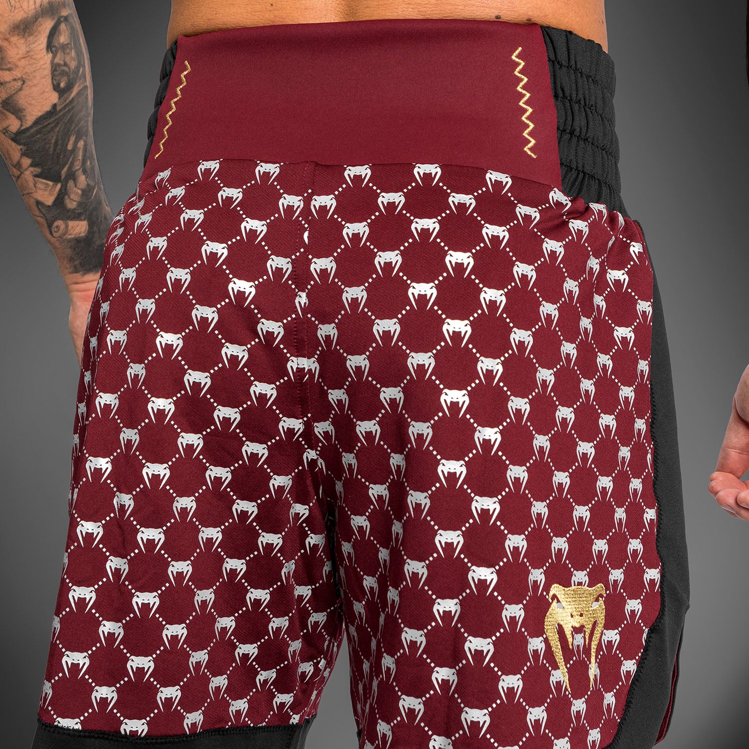 Short de Boxe Venum Monogram - Noir/Bordeaux - product-type_Shorts de boxe