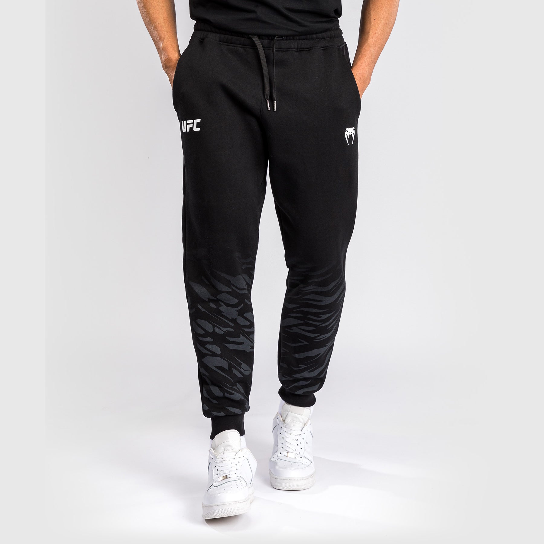 Pantalon pour Hommes UFC Fusion by Venum Replica - Noir - product-type_Pantalons de jogging