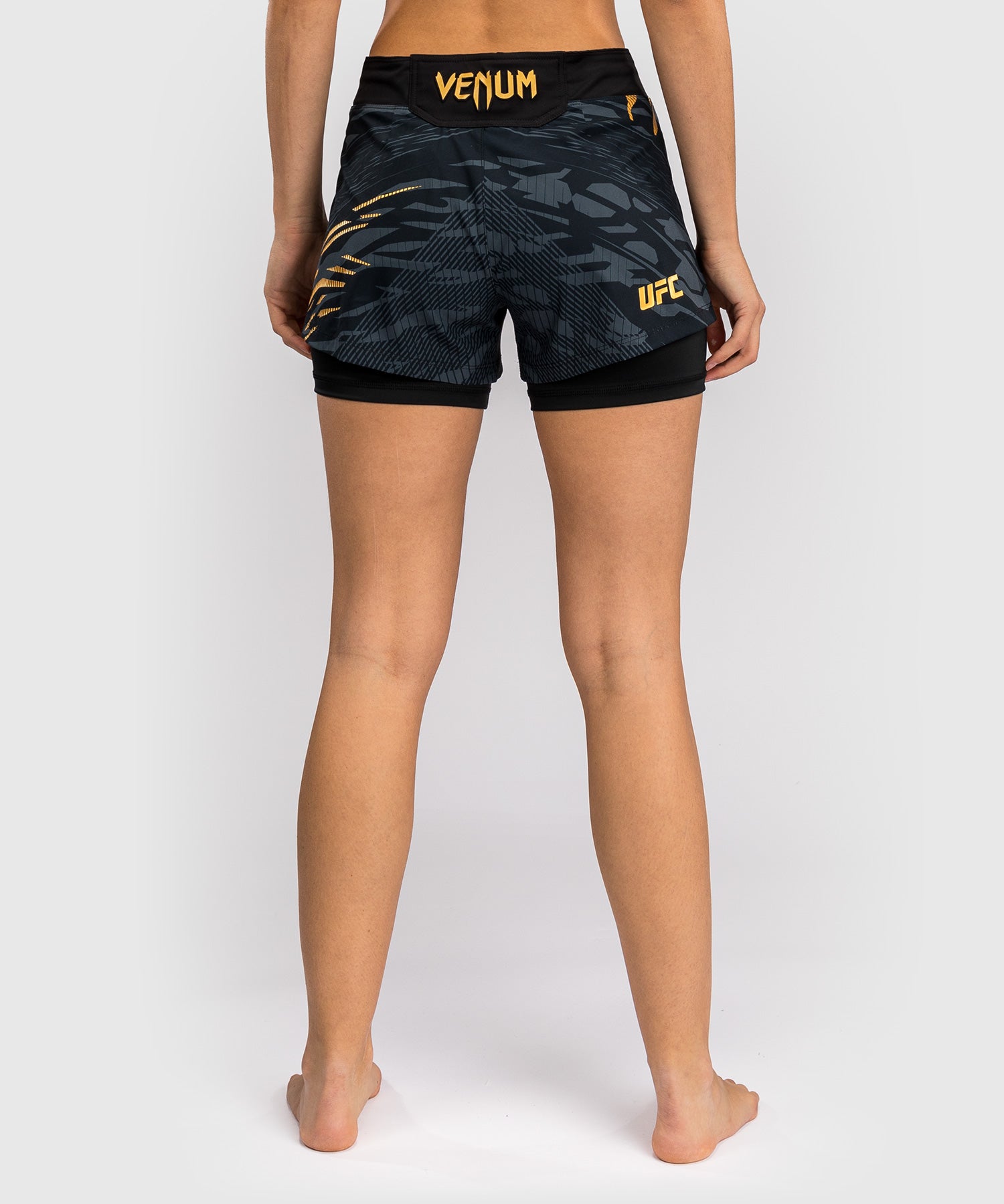 Shorts de Combat pour Femmes UFC Fusion by Venum Personnalisé Authentic Fight Night - Champion - product-type_Shorts de MMA