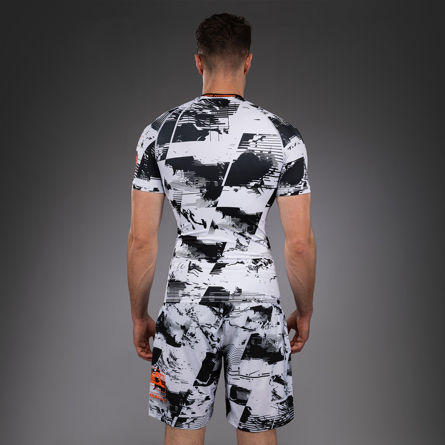Rashguard manches courtes Performance Homme UFC Zenith by Venum Authentic Fight Week - Blanc - product-type_T-Shirts de Compression