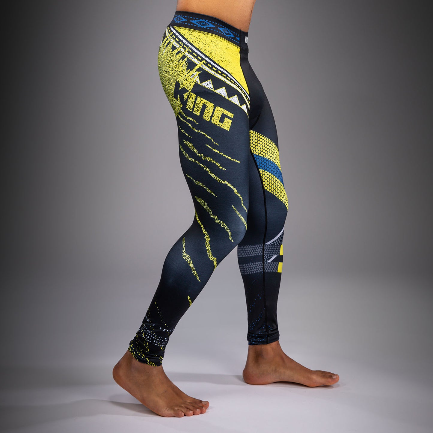 Pantalon de Compression King Venum x TEKKEN 8 - Noir/Jaune - product-type_Pantalons de Compression