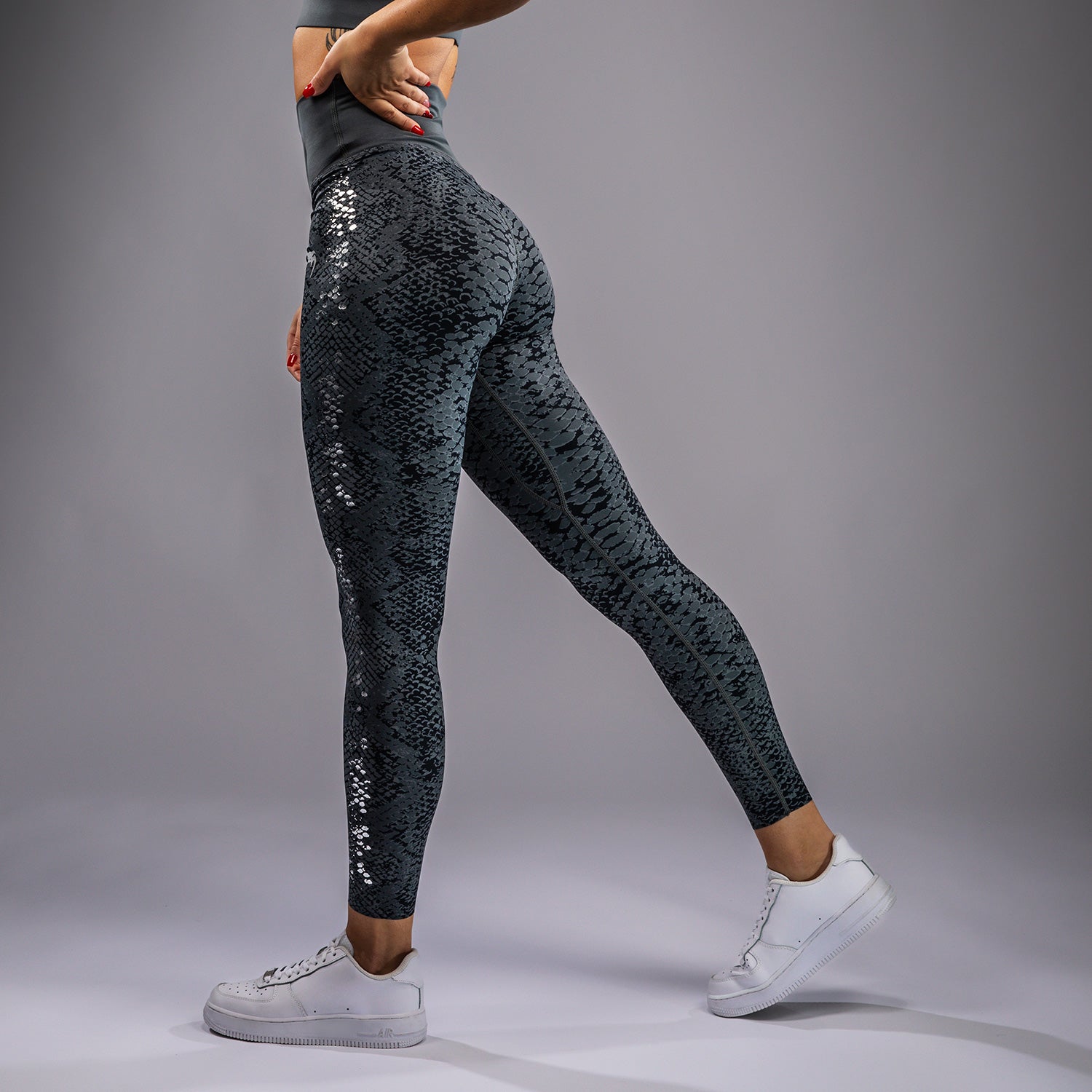 Leggings longs pour Femmes Venum Amazonia - Gris foncé - product-type_Leggings
