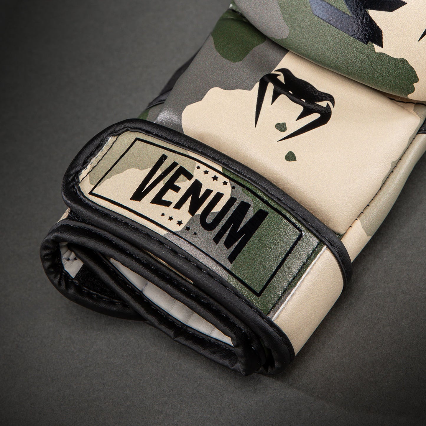 Gants de Sparring Venum Elite - Kaki/ Blanc Cassé