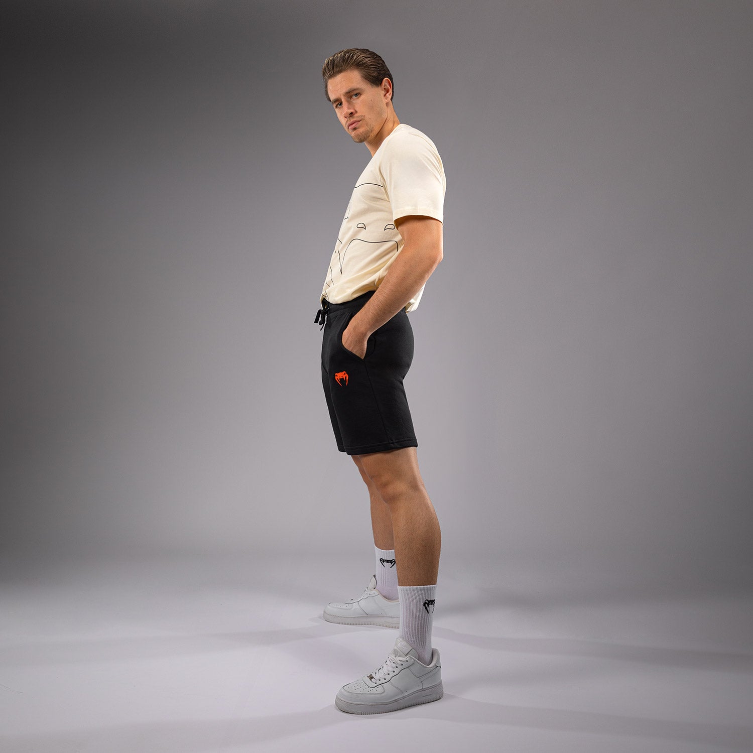 Short Venum Classic pour Hommes - Noir - product-type_Shorts en Coton