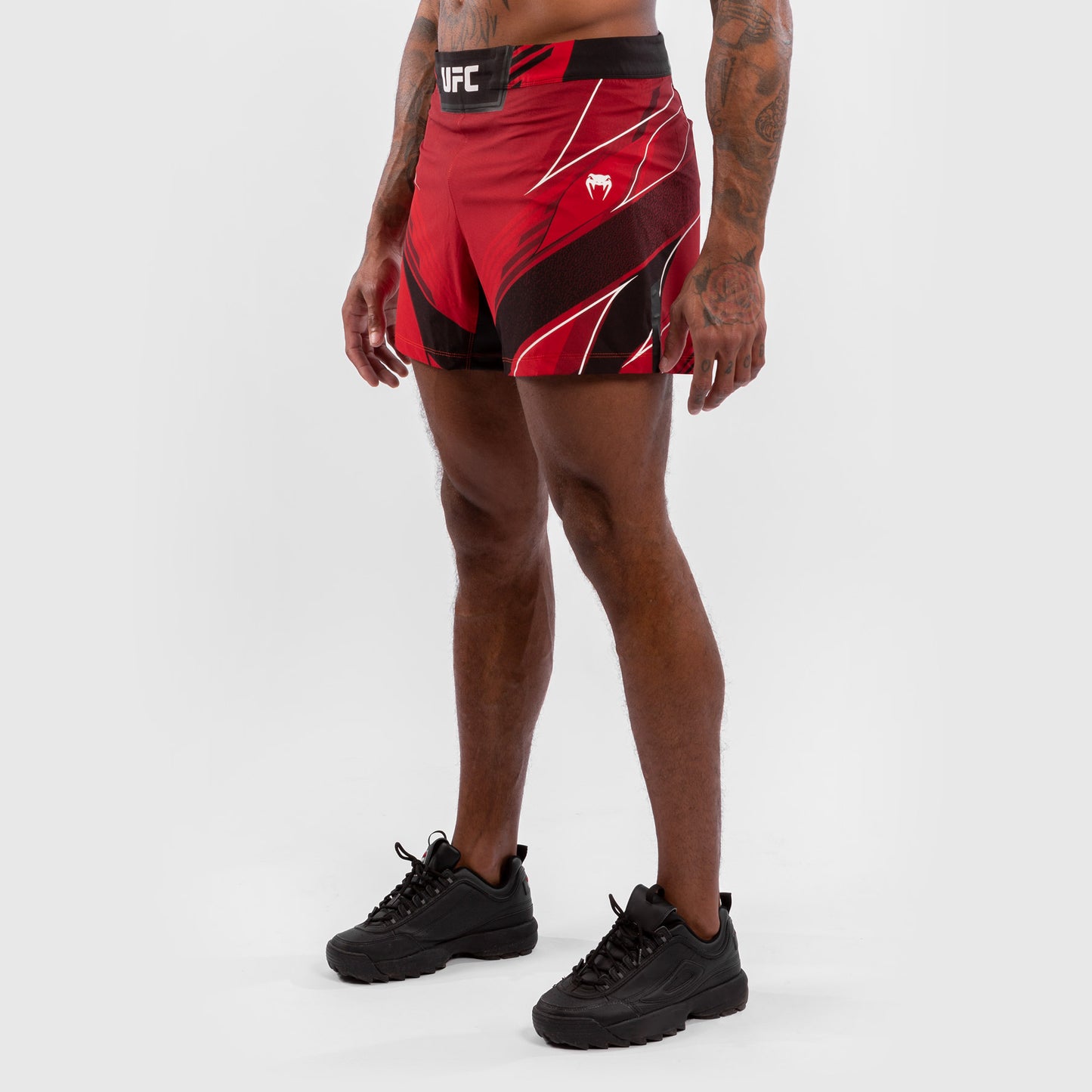 Short Homme Venum UFC Authentic Fight Night – Rouge