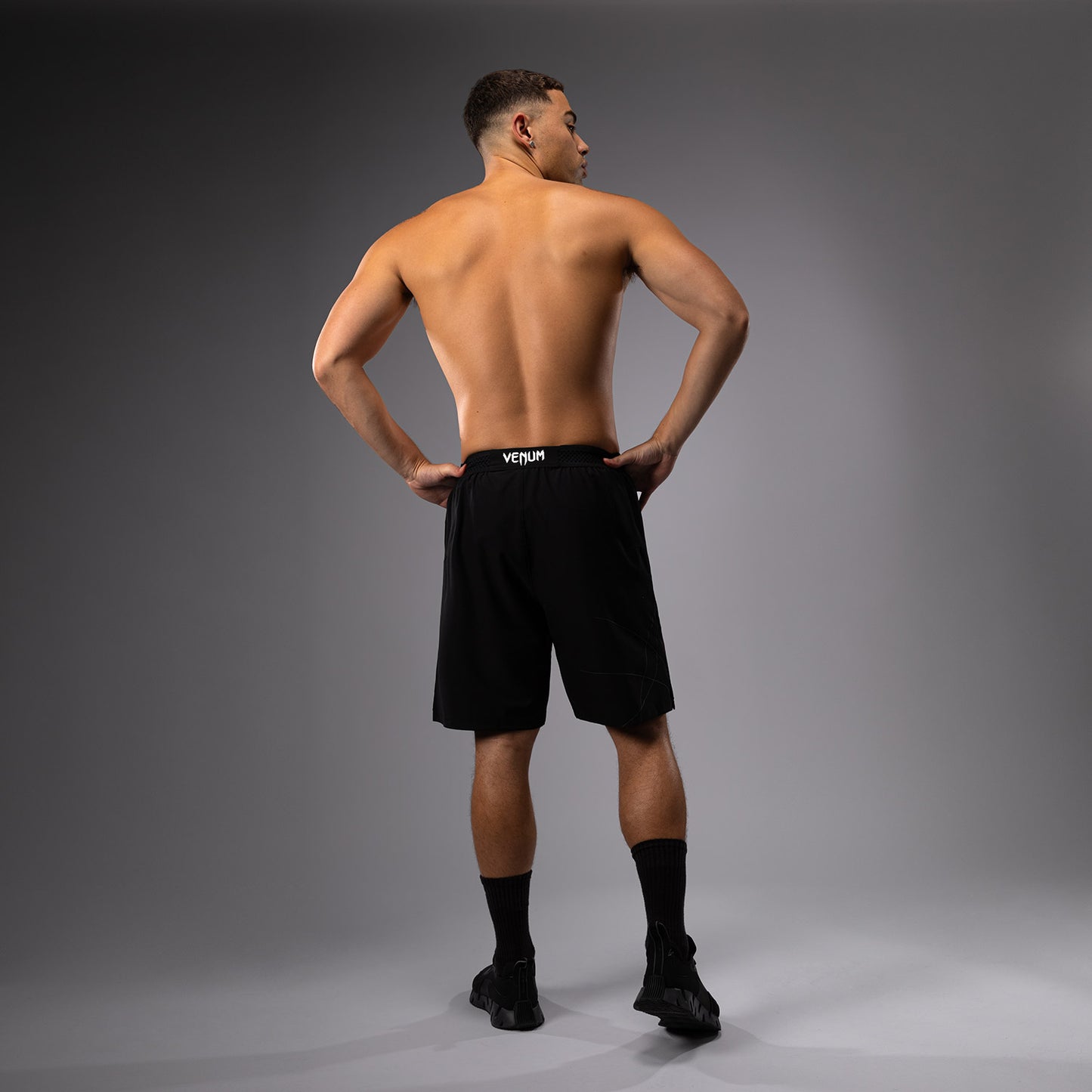 Short d'entraînement Venum Tactical XT- Noir/Rouge Feu - product-type_Shorts de training