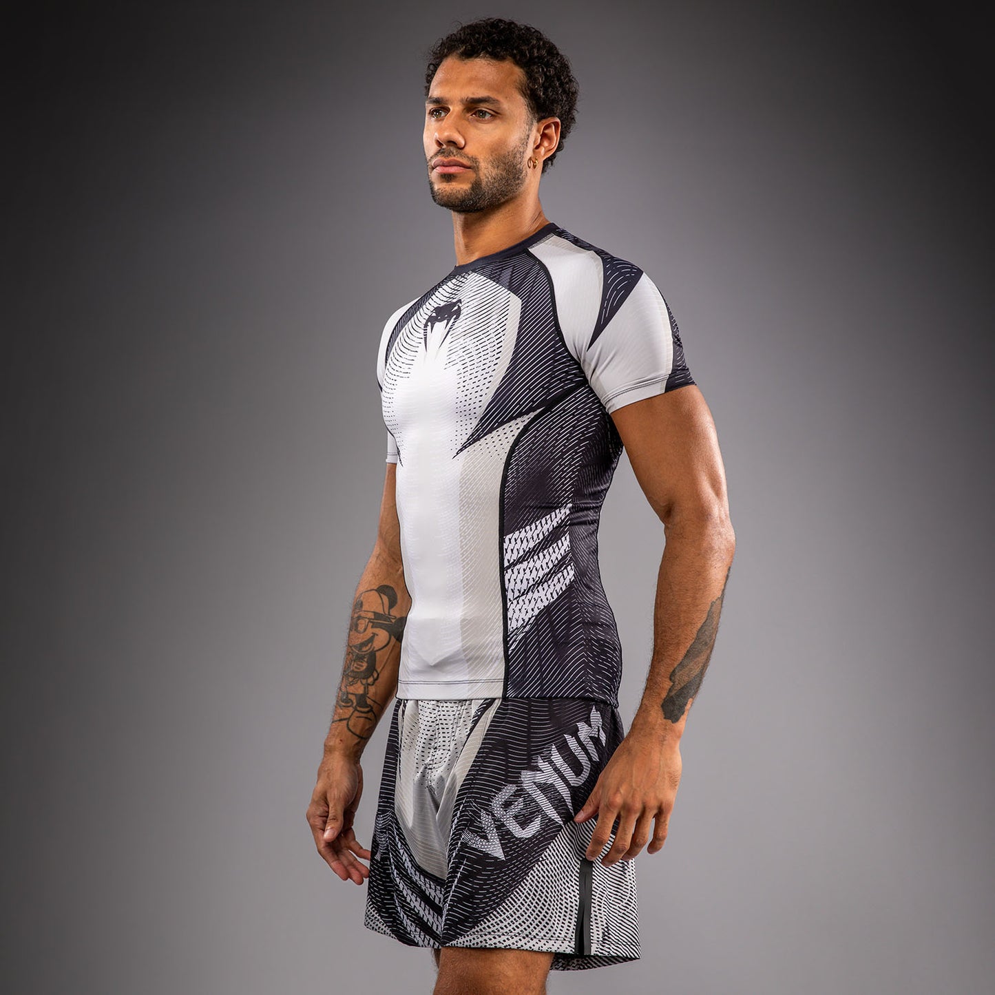 Rashguard à Manches Courtes Venum Galactic 3.0 - Blanc Cassé/Noir