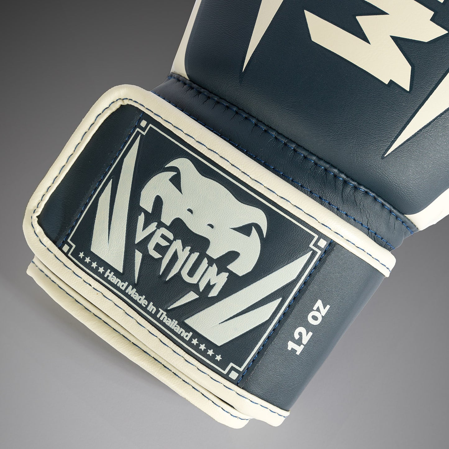 Gants de boxe Venum Elite - Blanc/Bleu Marine - product-type_Gants de boxe