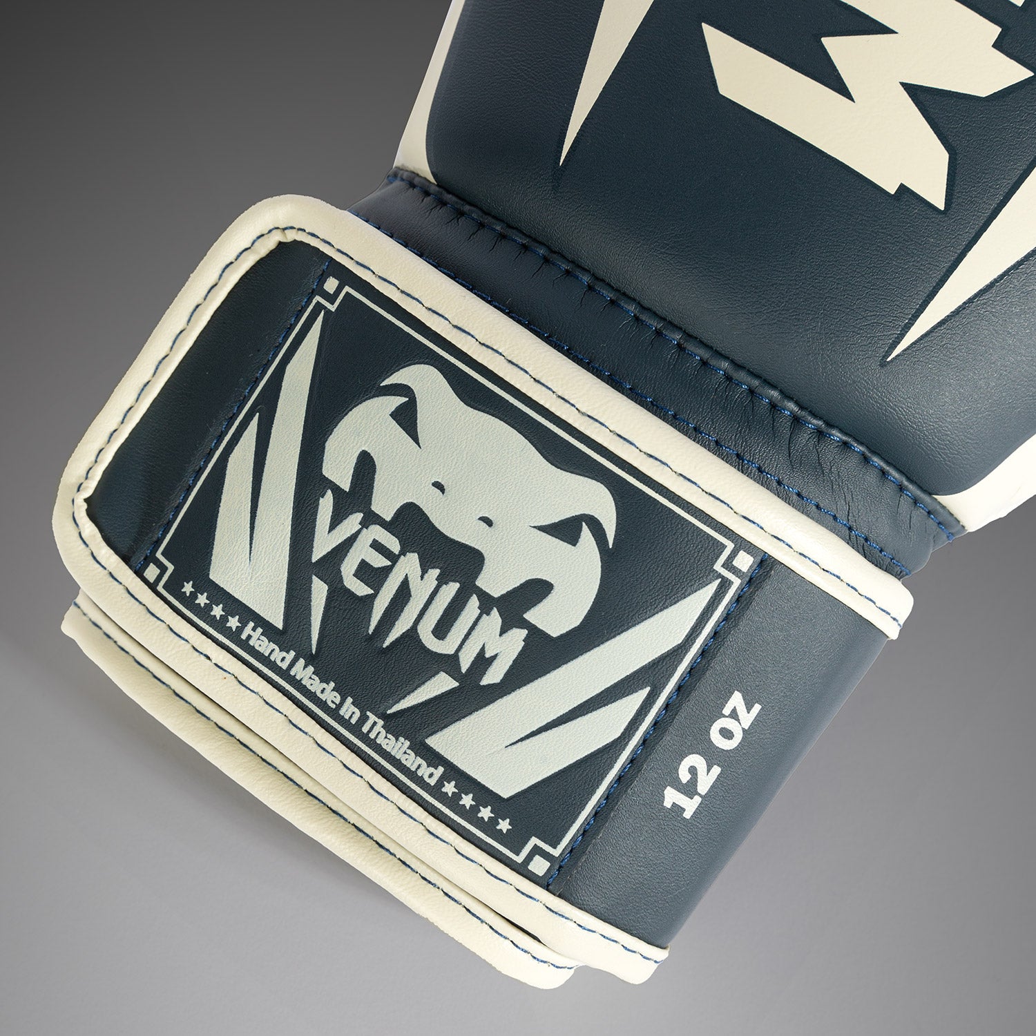 Gants de boxe Venum Elite - Blanc/Bleu Marine - product-type_Gants de boxe