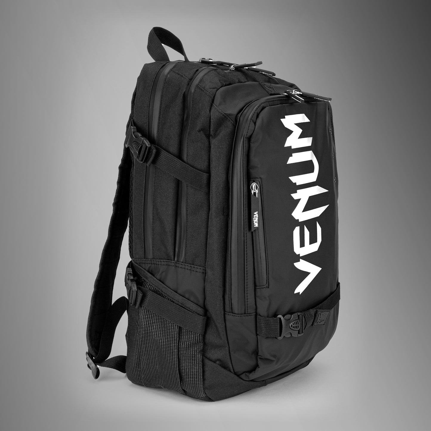 Sac à Dos Venum Challenger Pro Evo (20-25L) – Noir/Blanc - product-type_Sacs de sport