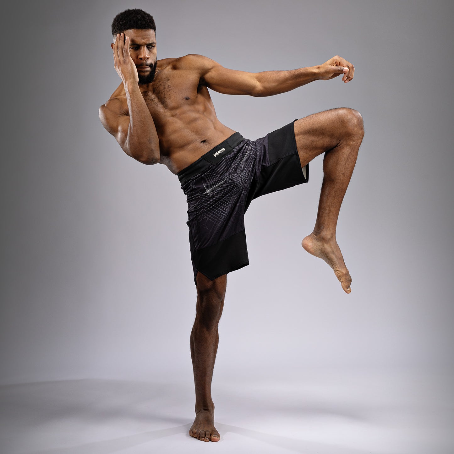 Short de Combat Venum G-Fit Air pour Hommes - Noir Intense/Sable Désert - product-type_Shorts de MMA