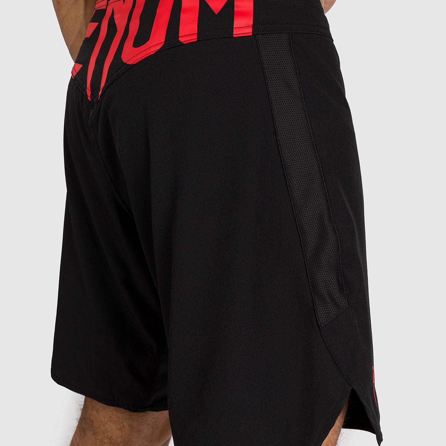 Shorts de combat Venum Light 5.0 - Noir/Rouge - product-type_Shorts de MMA
