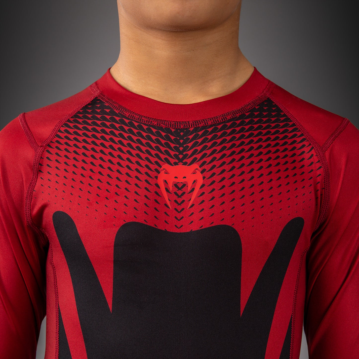 Rashguard à Manches Courtes Pour Enfant Venum Attack - Noir/Rouge
