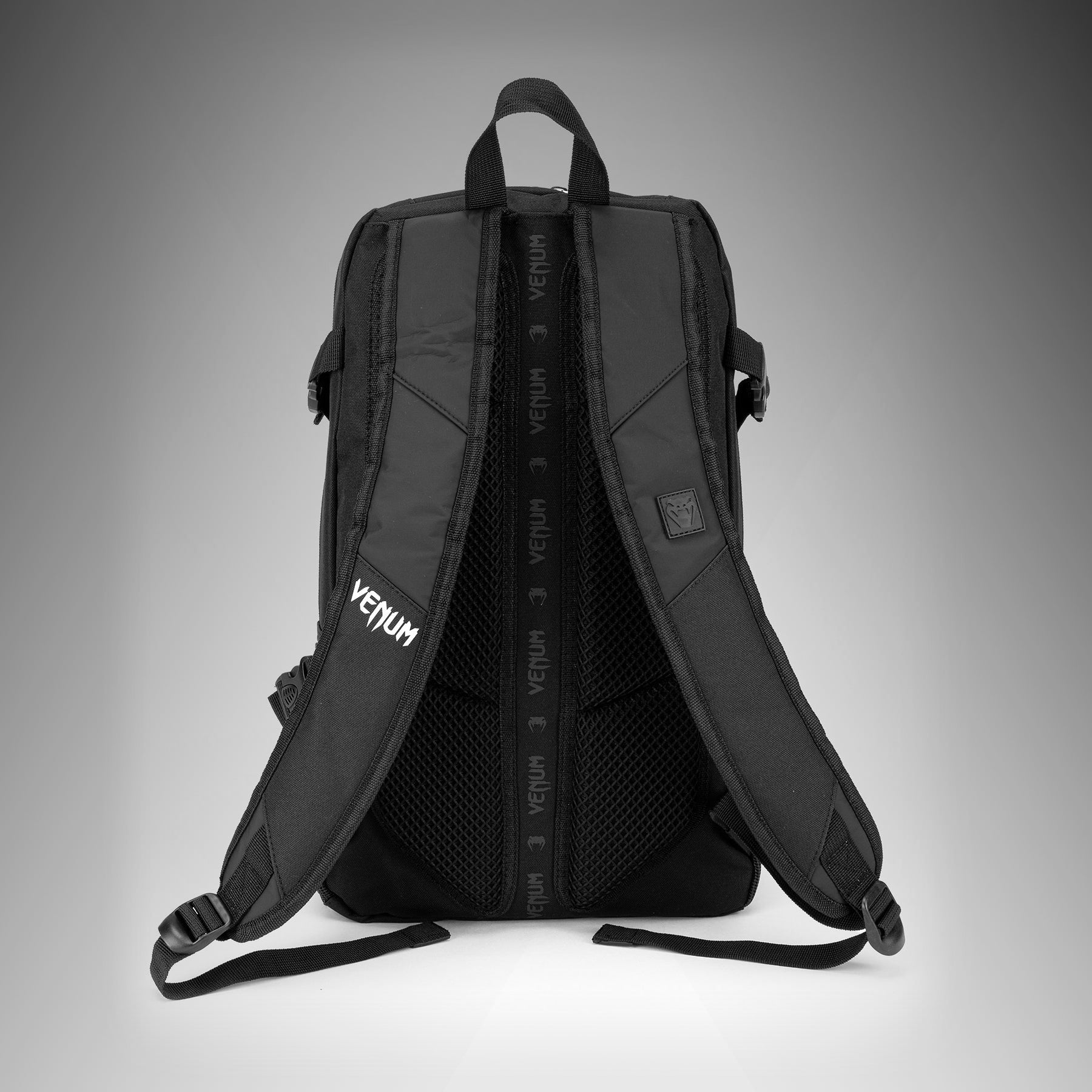 Sac à Dos Venum Challenger Pro Evo (20-25L) – Noir/Blanc - product-type_Sacs de sport